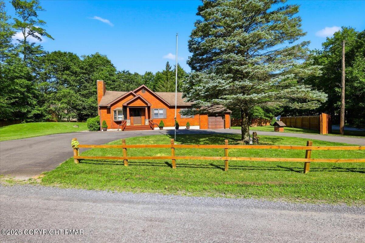 1100 Blackberry Road Property Photo 4