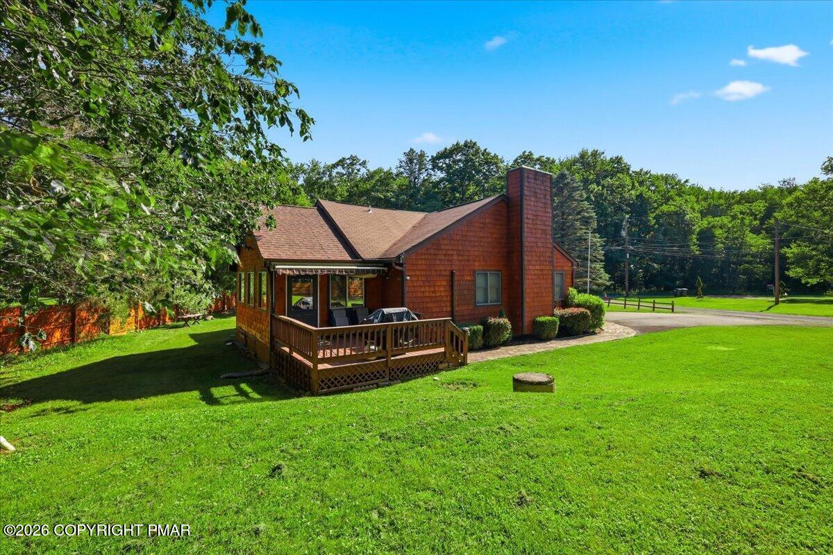1100 Blackberry Road Property Photo 5