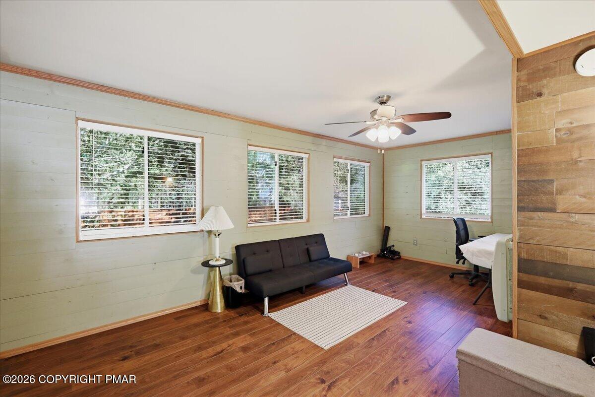 1100 Blackberry Road Property Photo 28