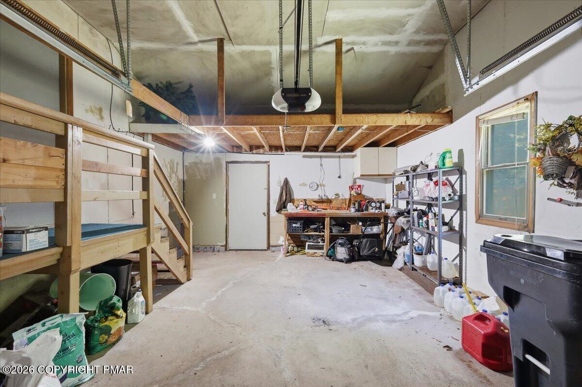 1100 Blackberry Road Property Photo 38