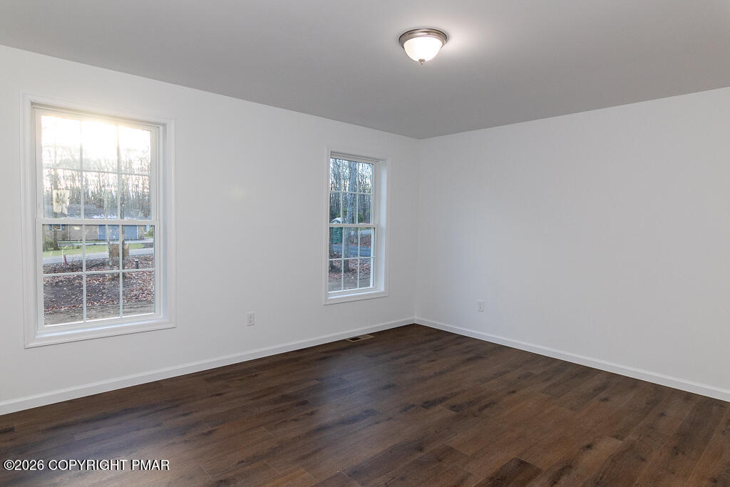 3209 Wood Crest Ave 129 Avenue Property Photo 11