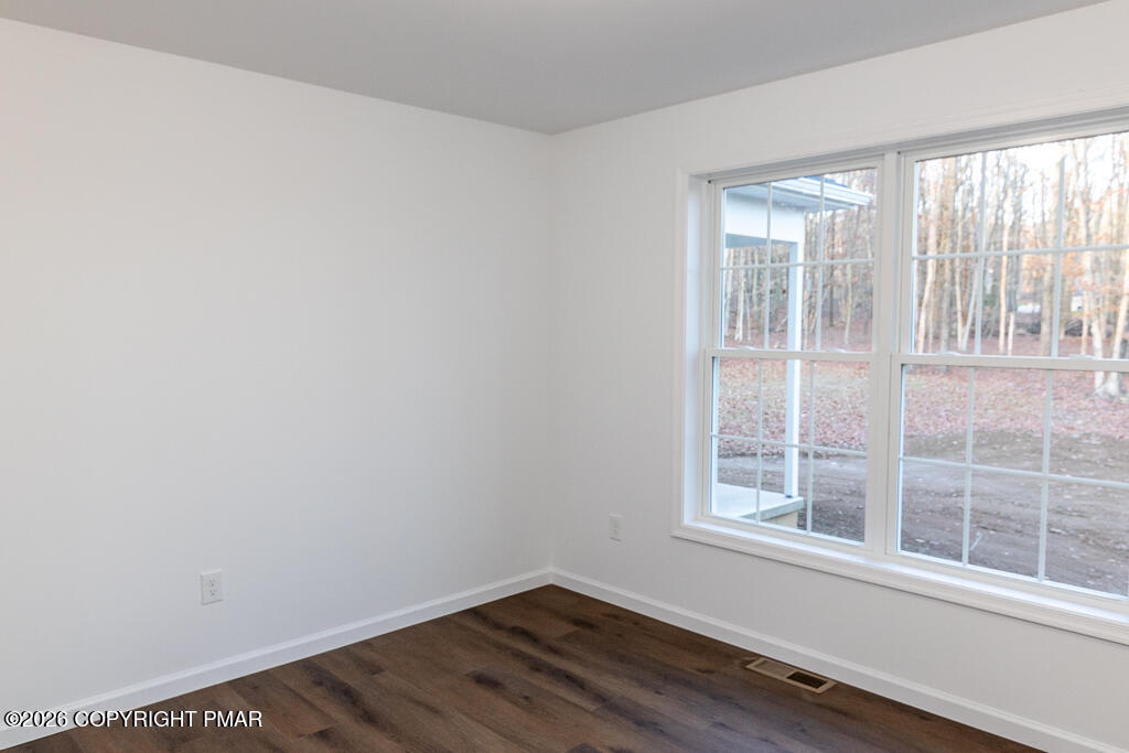 3209 Wood Crest Ave 129 Avenue Property Photo 24