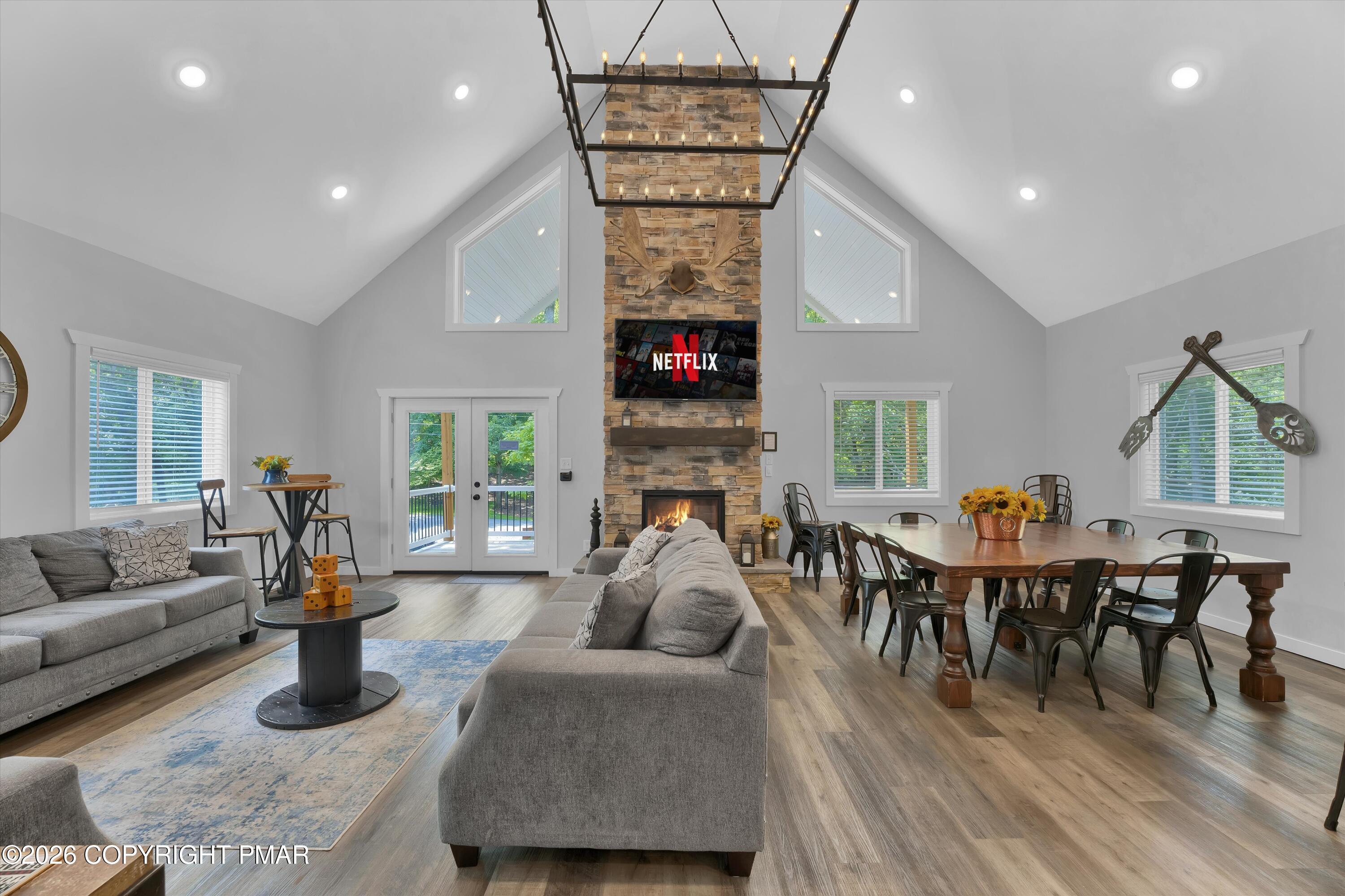 139 Lucretius Trail Property Photo 4