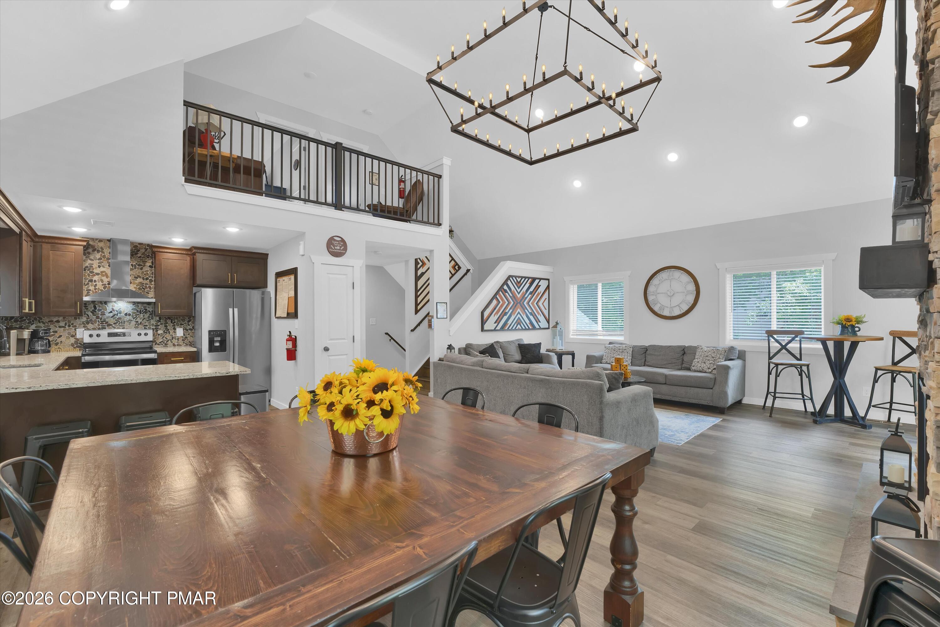 139 Lucretius Trail Property Photo 16