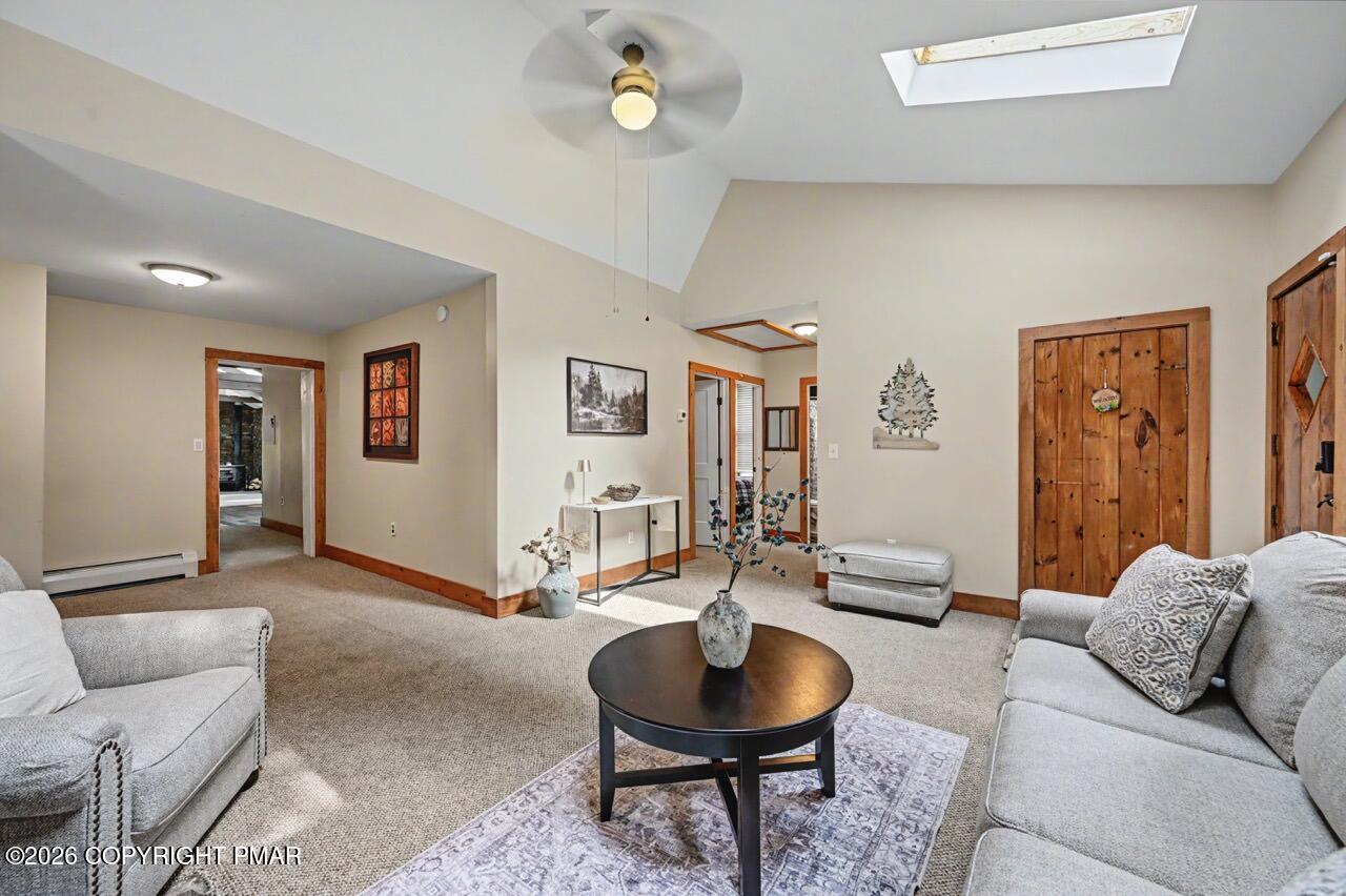 27 W Fern Street Property Photo 7