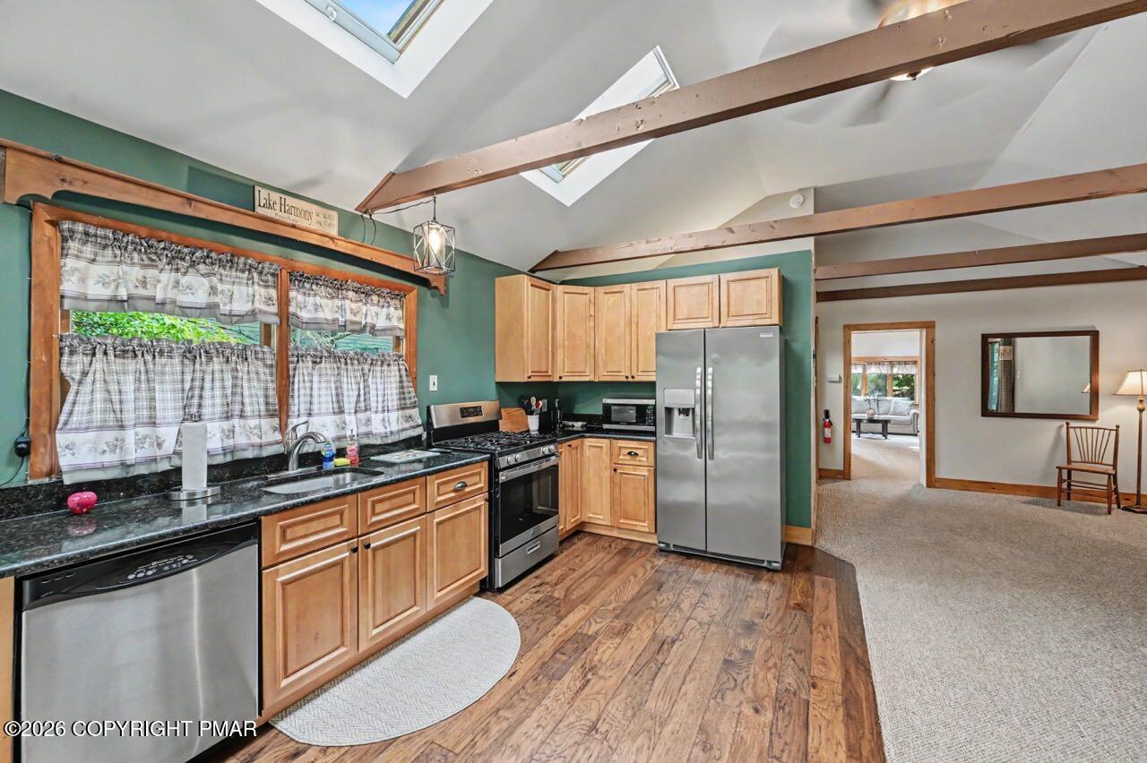 27 W Fern Street Property Photo 17