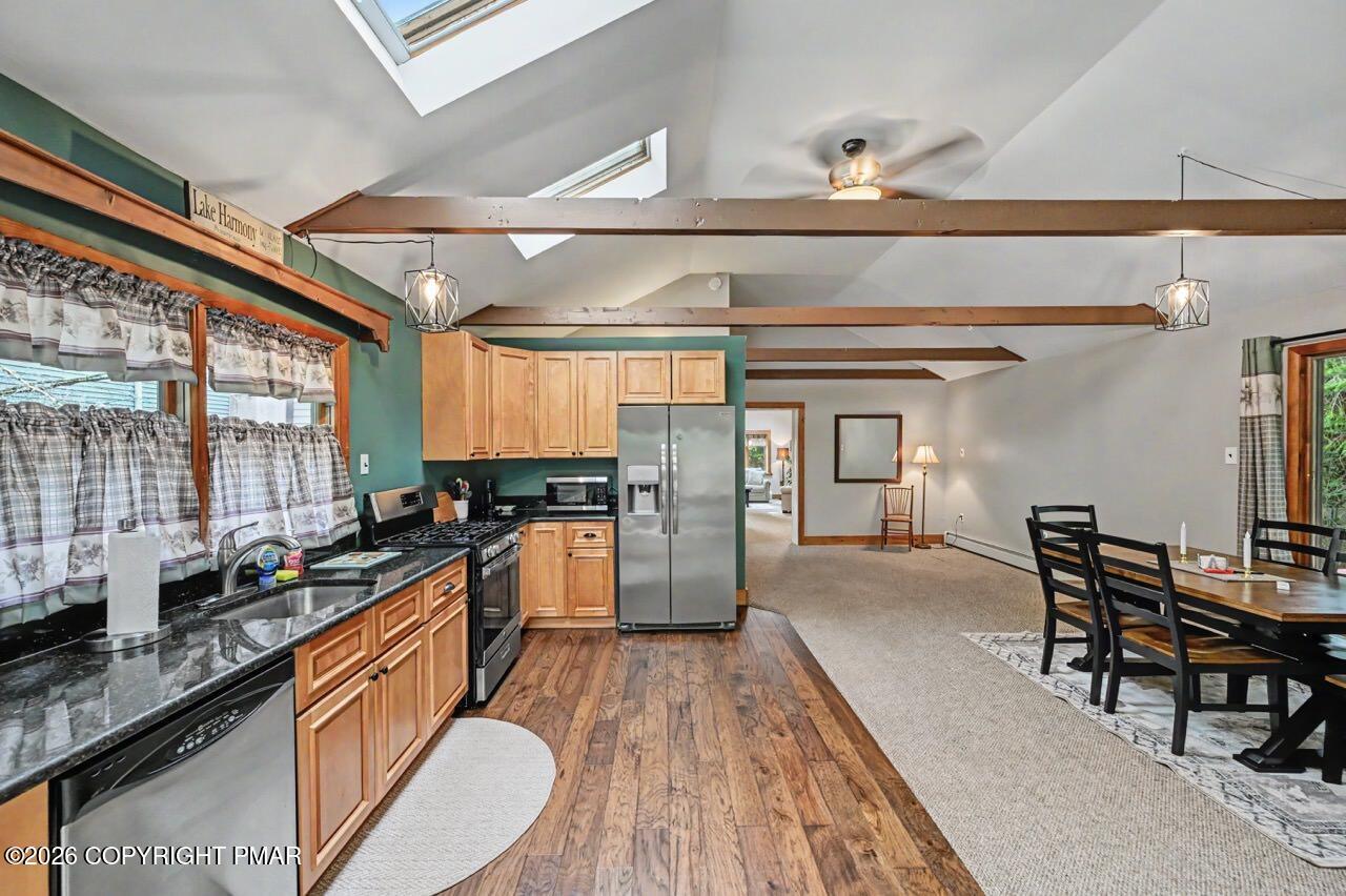 27 W Fern Street Property Photo 18