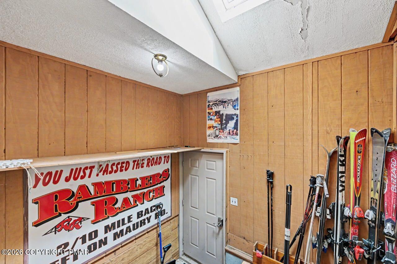 27 W Fern Street Property Photo 60