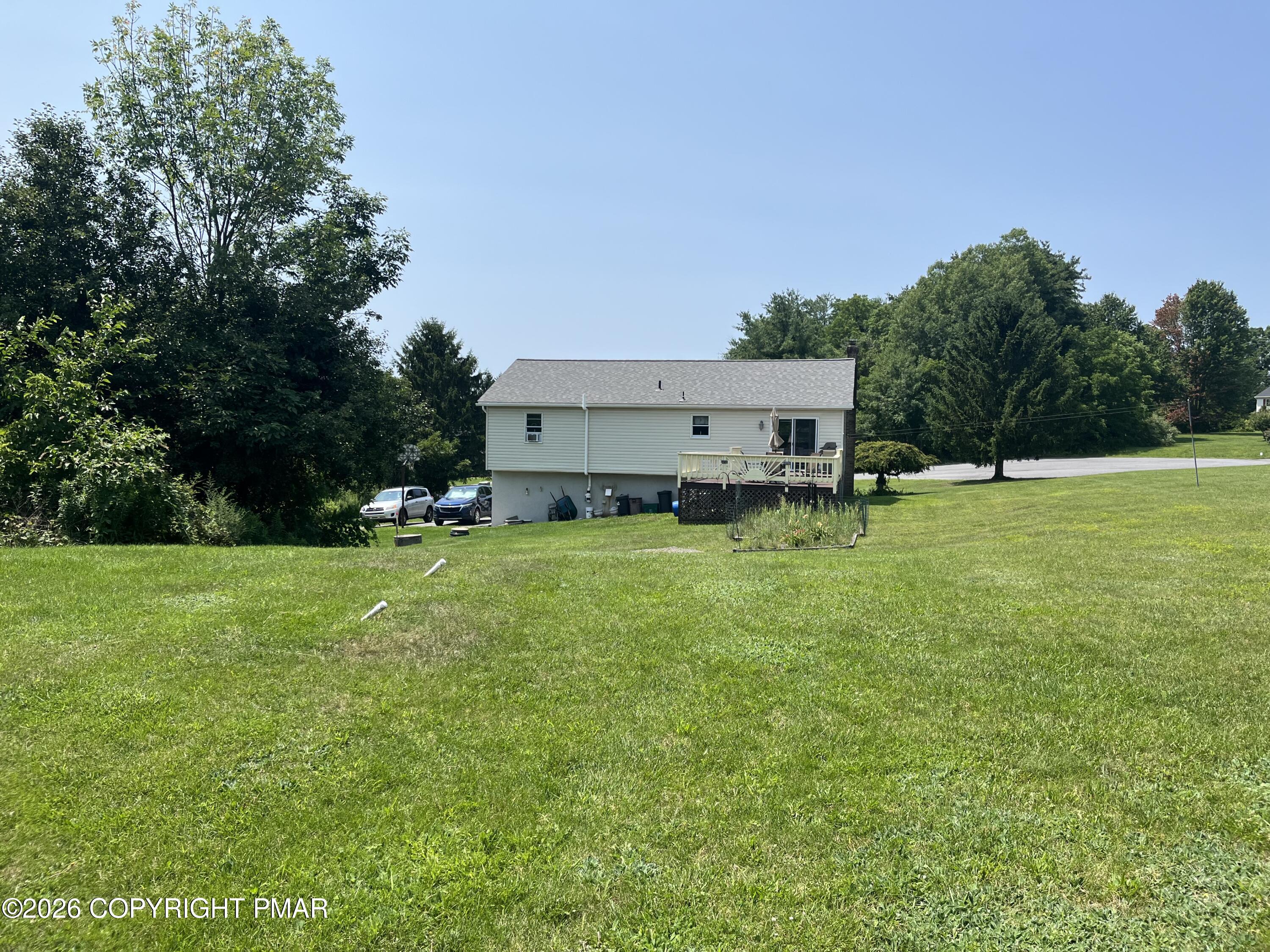 122 Corinne Court Property Photo 2