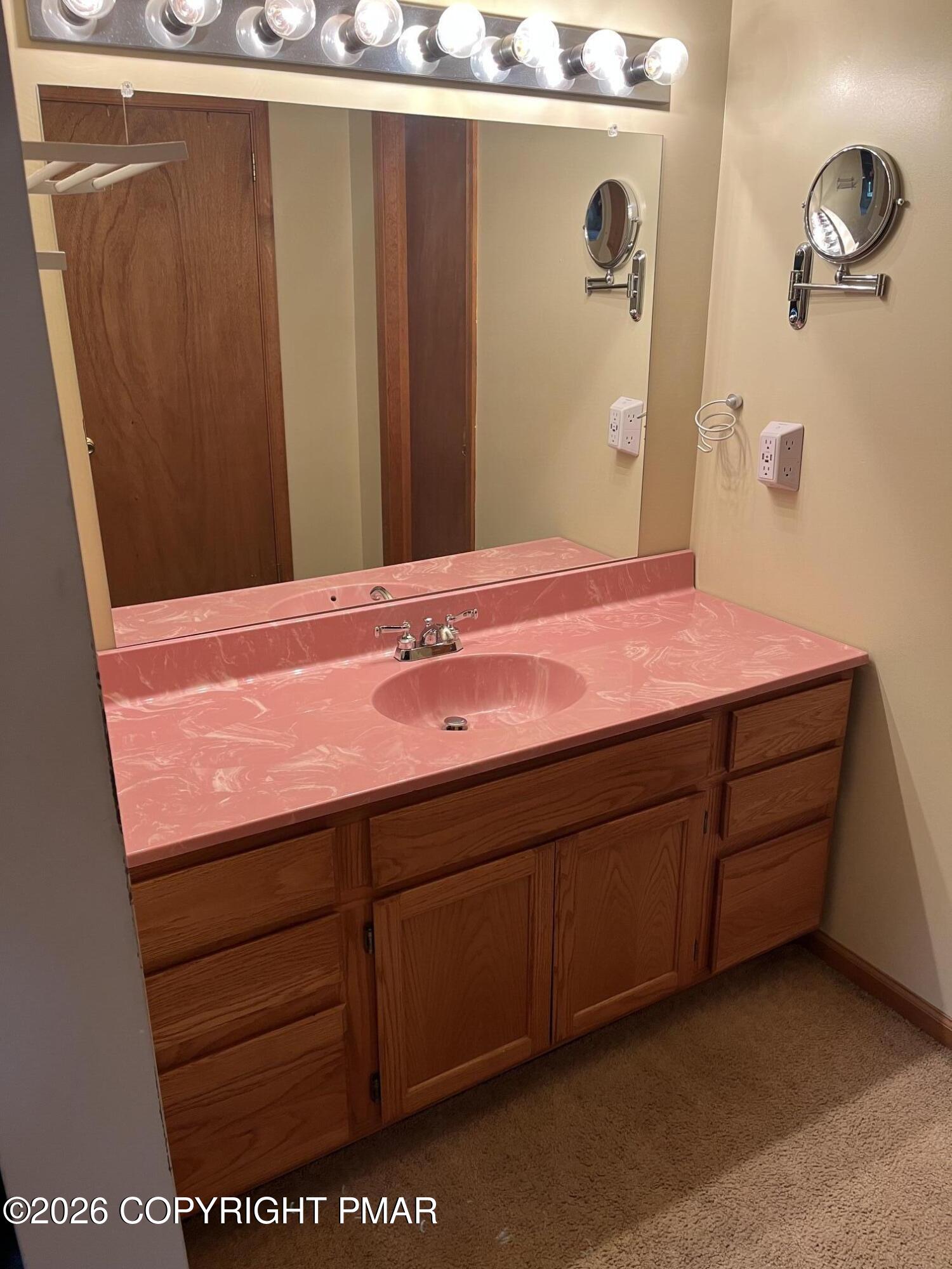 122 Corinne Court Property Photo 14