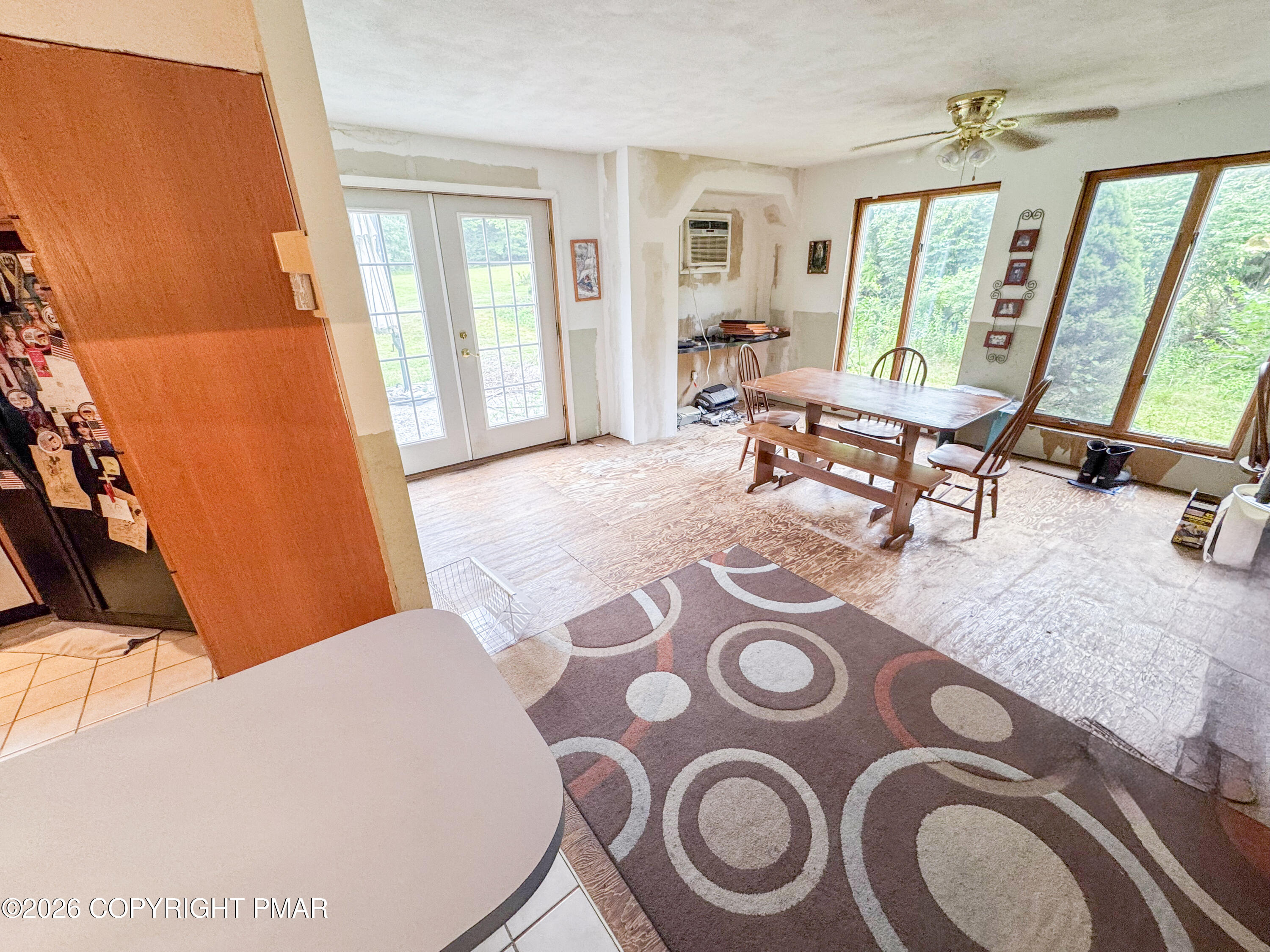 1970 Forest Street Property Photo 9