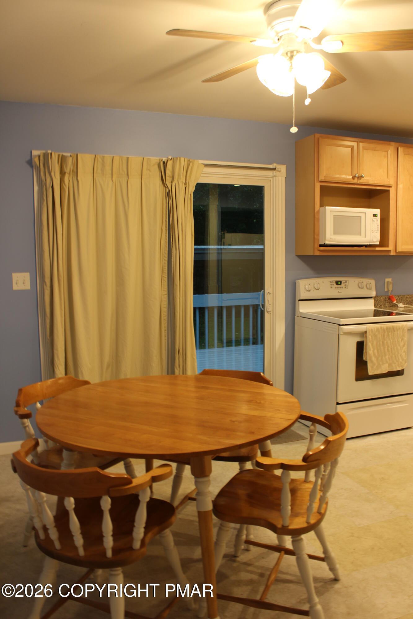 183 Holly Road Property Photo 11