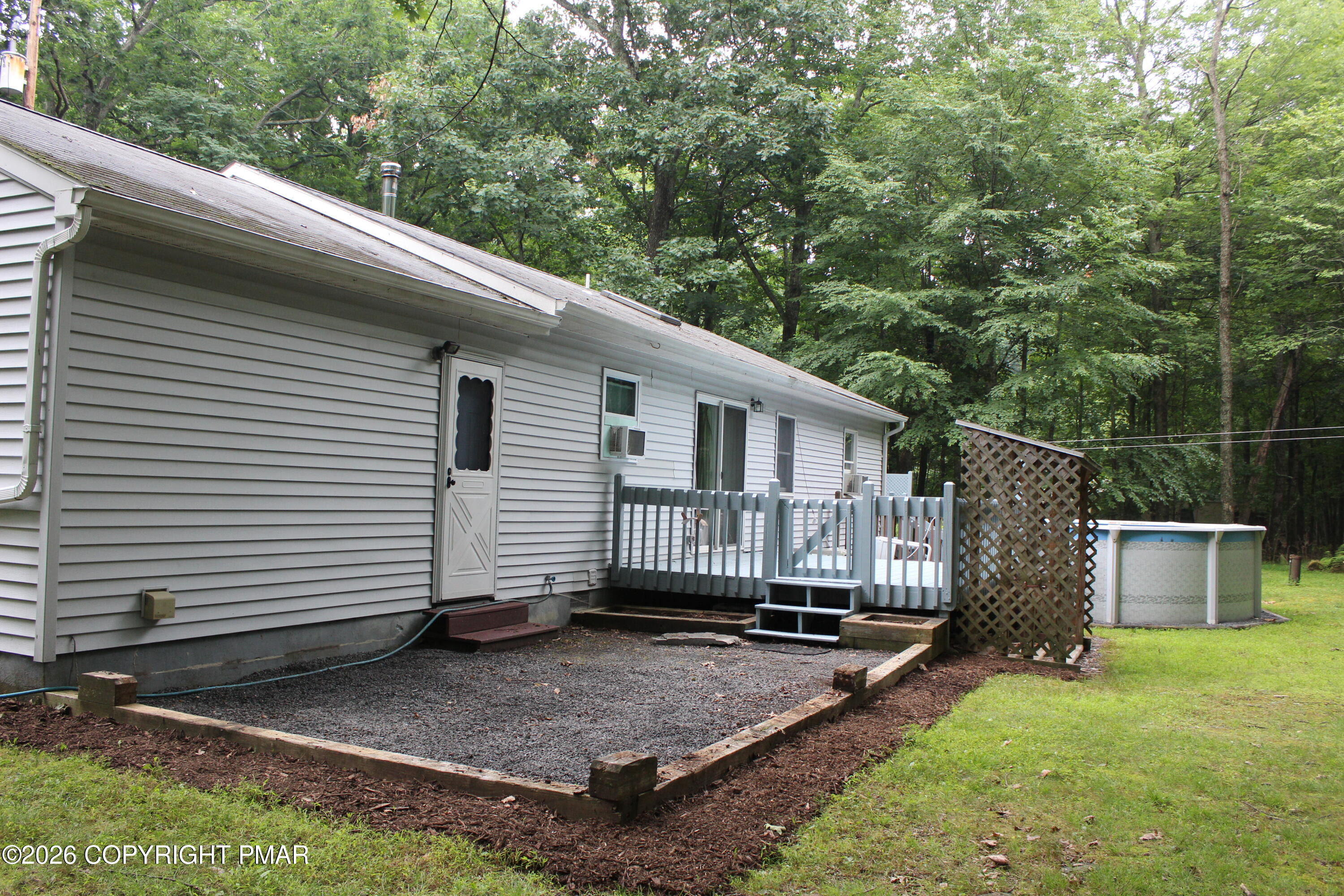 183 Holly Road Property Photo 23