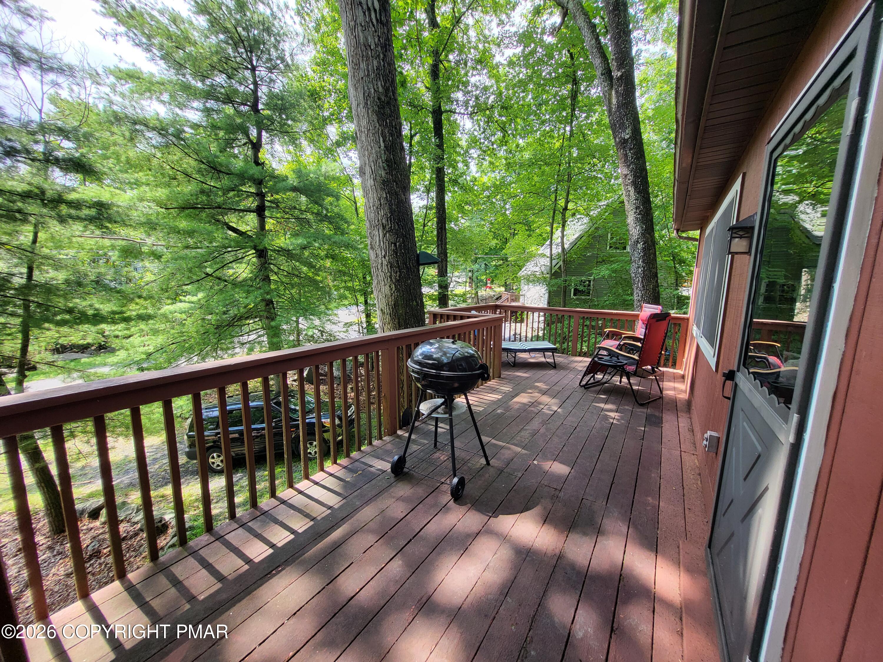 257 Saunders Drive Property Photo 27
