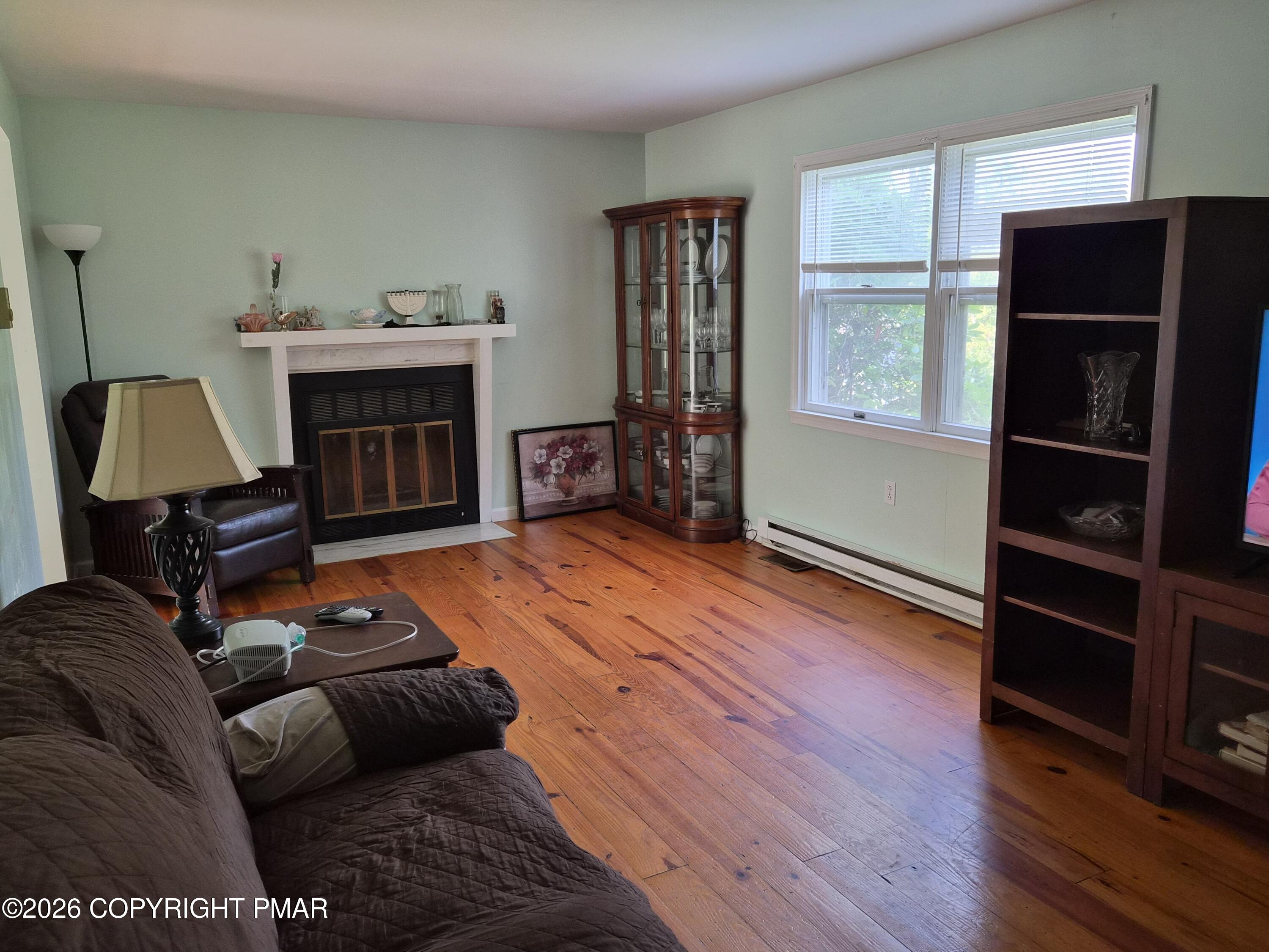16 Spring Lake Drive Property Photo 5