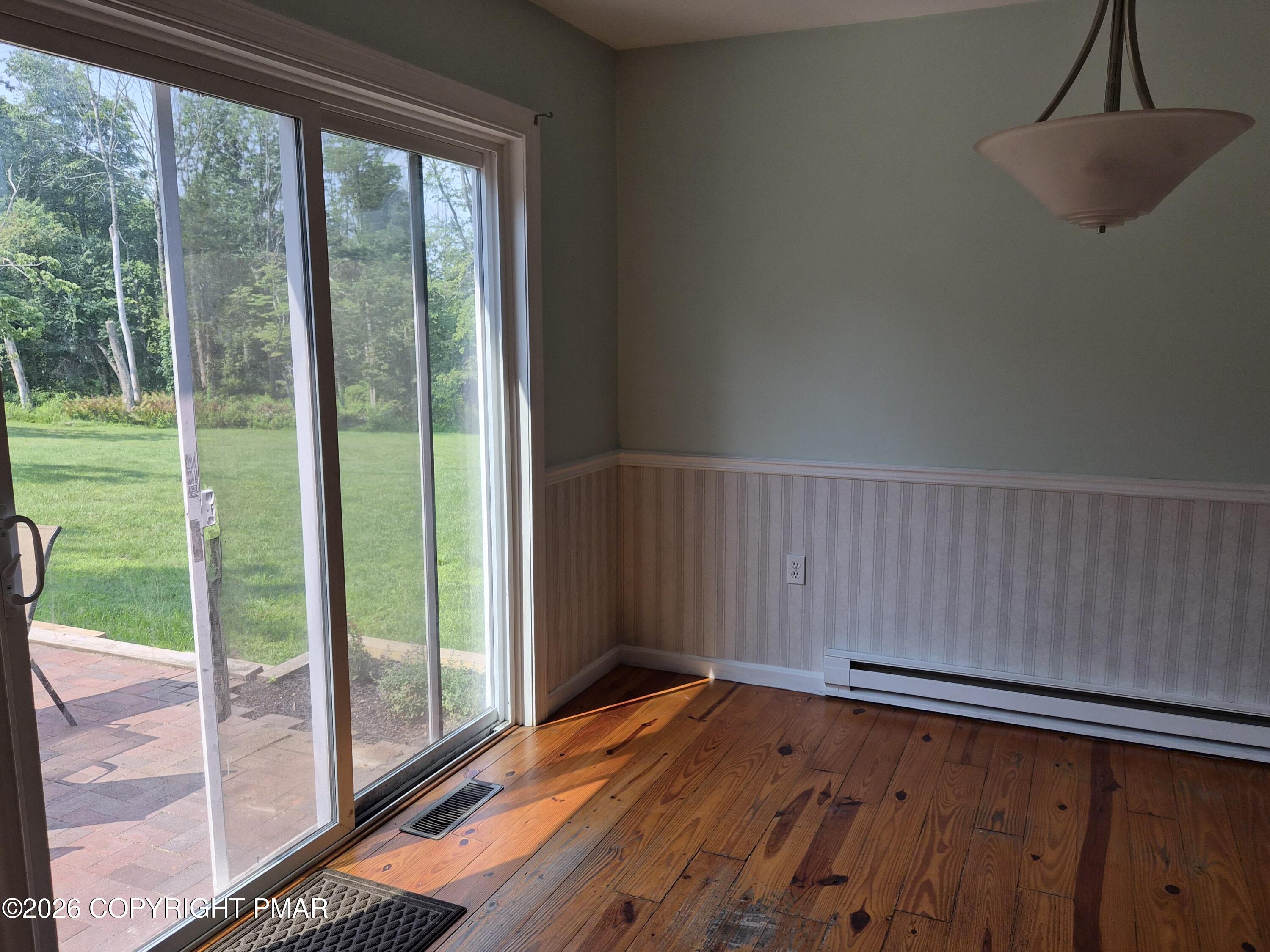 16 Spring Lake Drive Property Photo 9