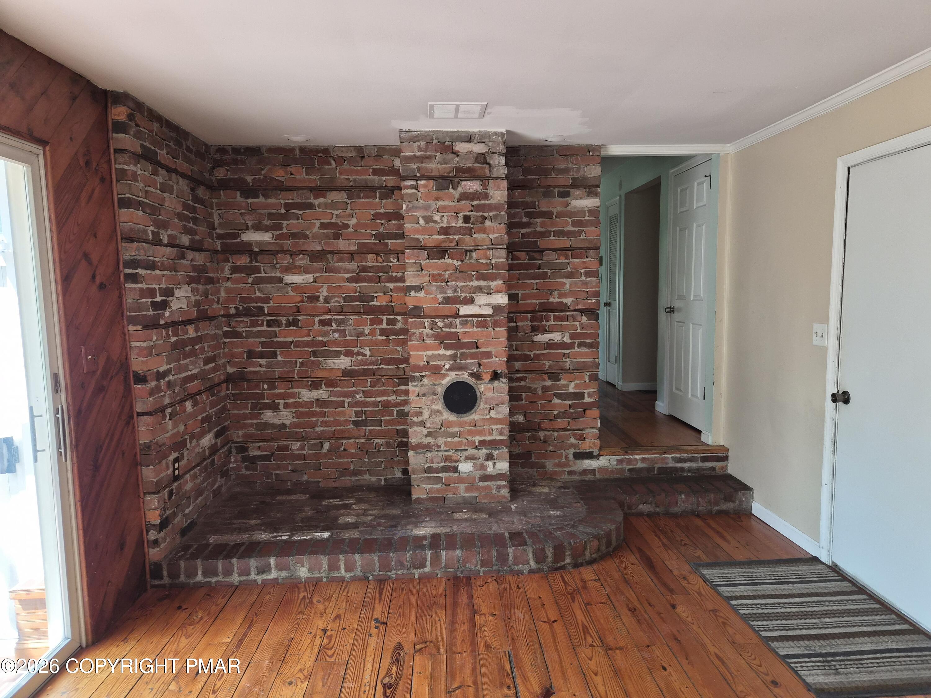 16 Spring Lake Drive Property Photo 18