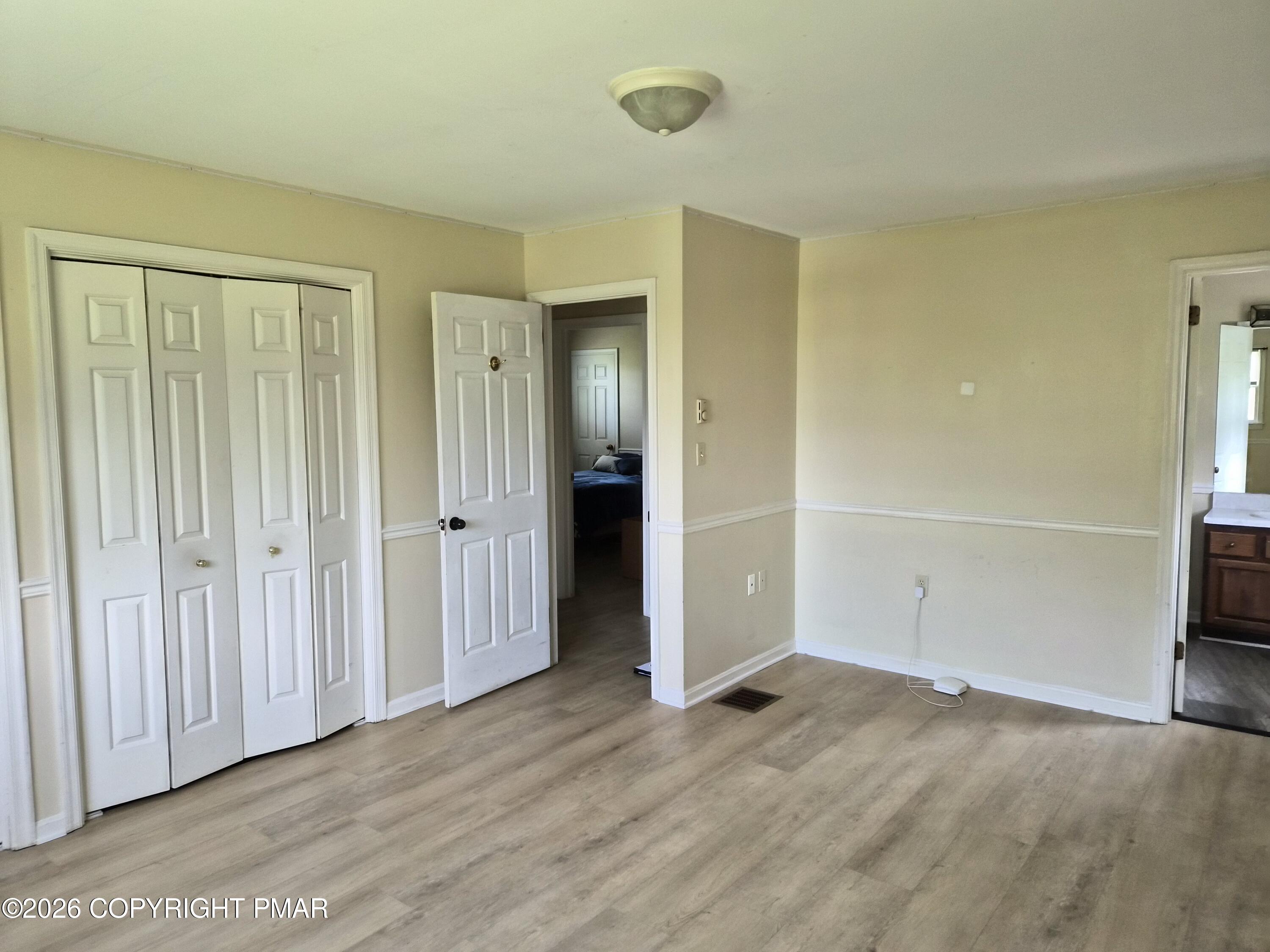 16 Spring Lake Drive Property Photo 25