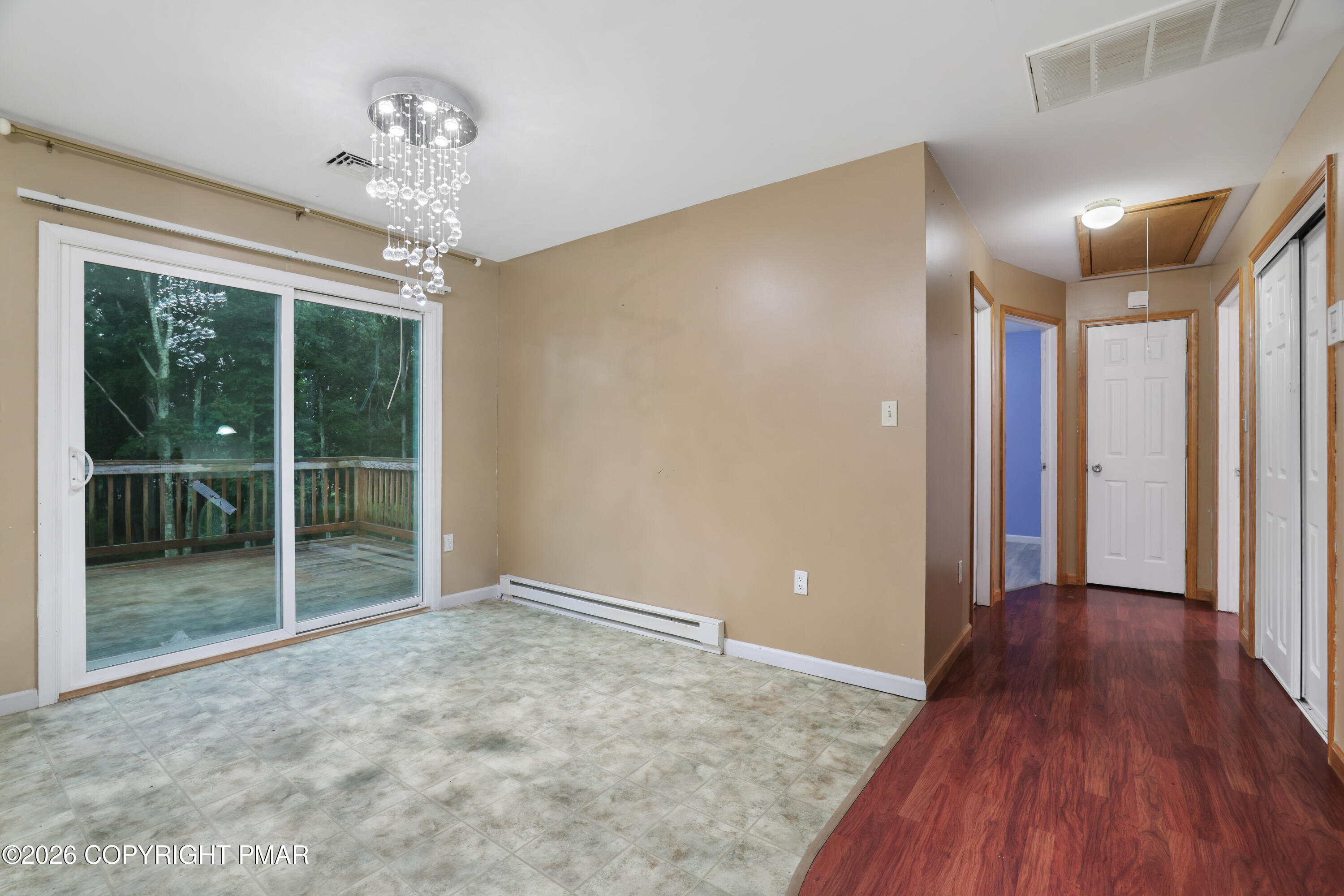 2210 S Rocky Mountain Drive Property Photo 8