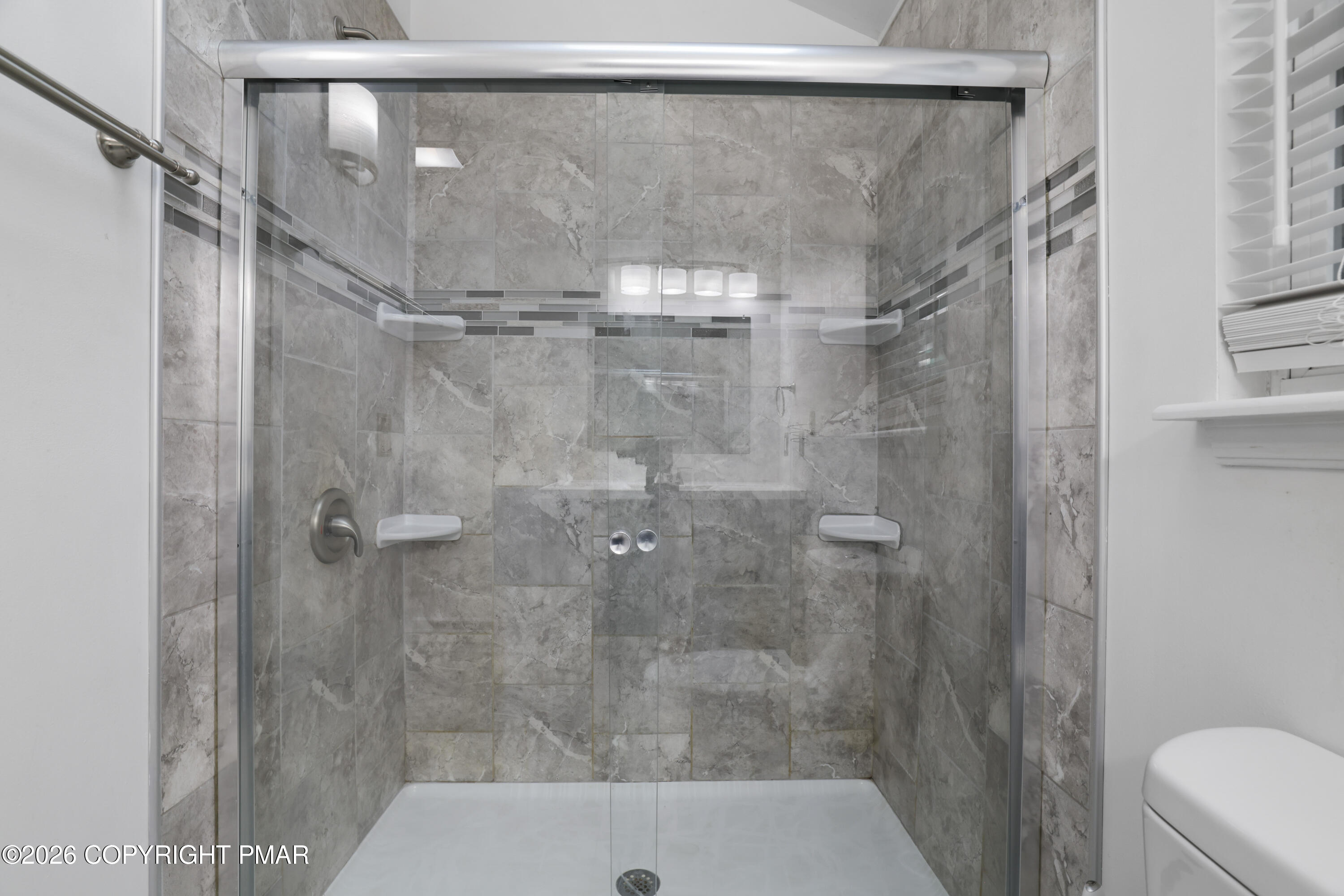2210 S Rocky Mountain Drive Property Photo 15