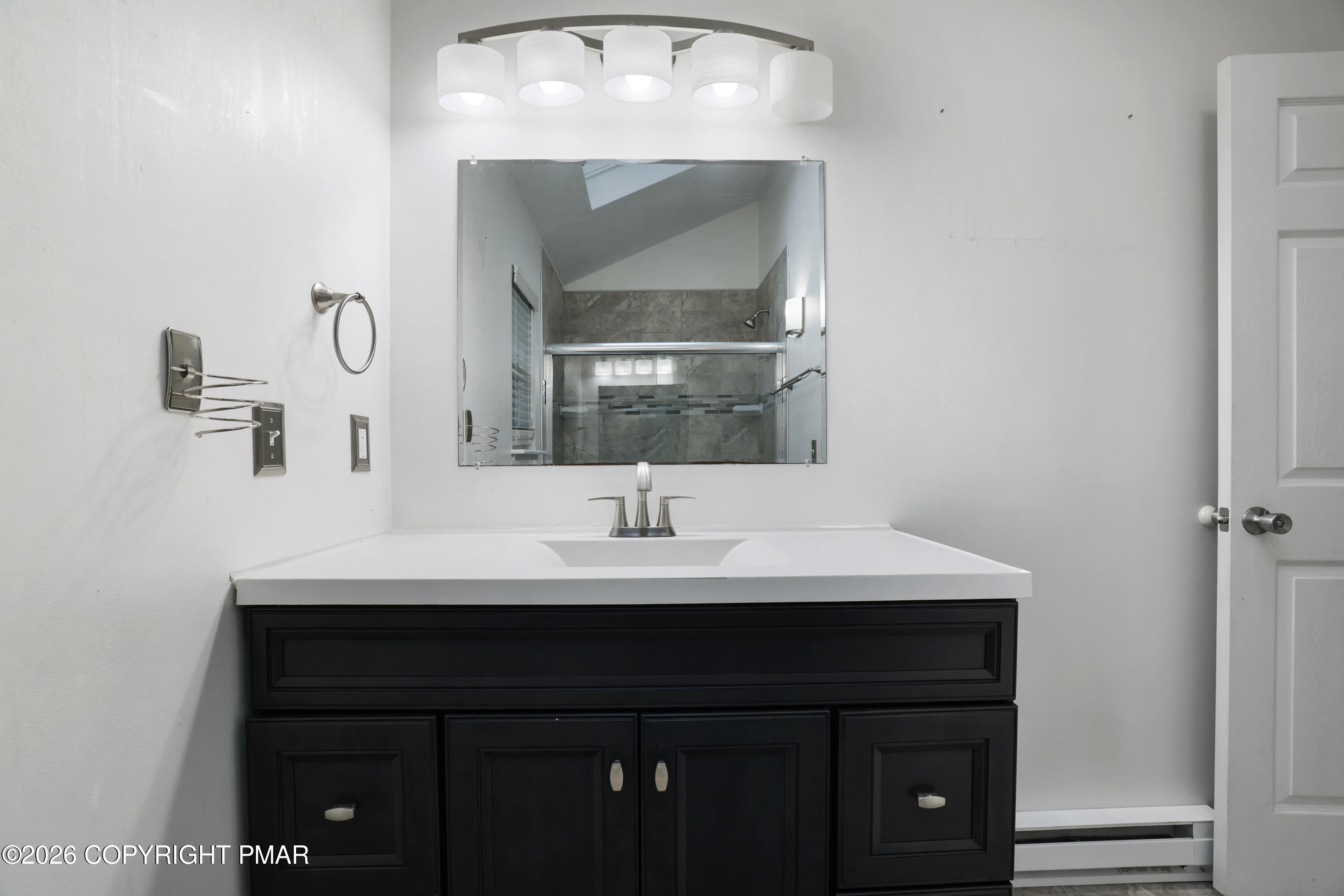 2210 S Rocky Mountain Drive Property Photo 16