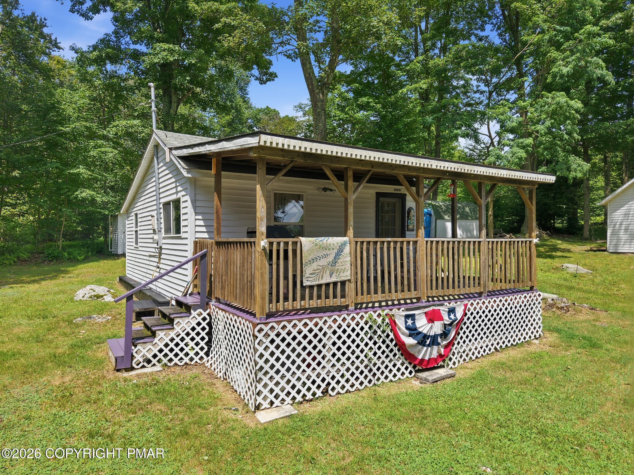 216 North Shore Drive, 19-c-410 Property Photo 2