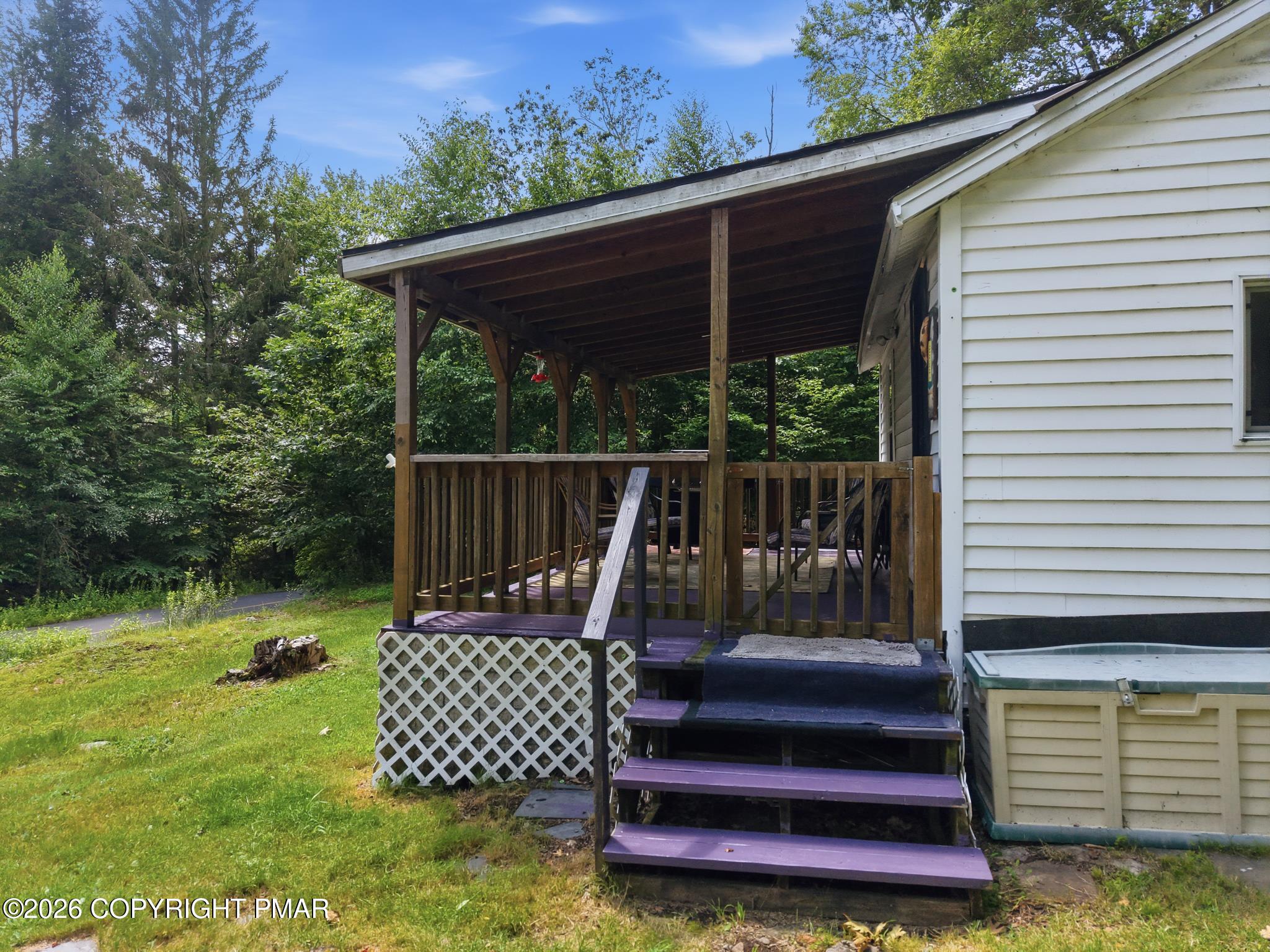 216 North Shore Drive, 19-c-410 Property Photo 3