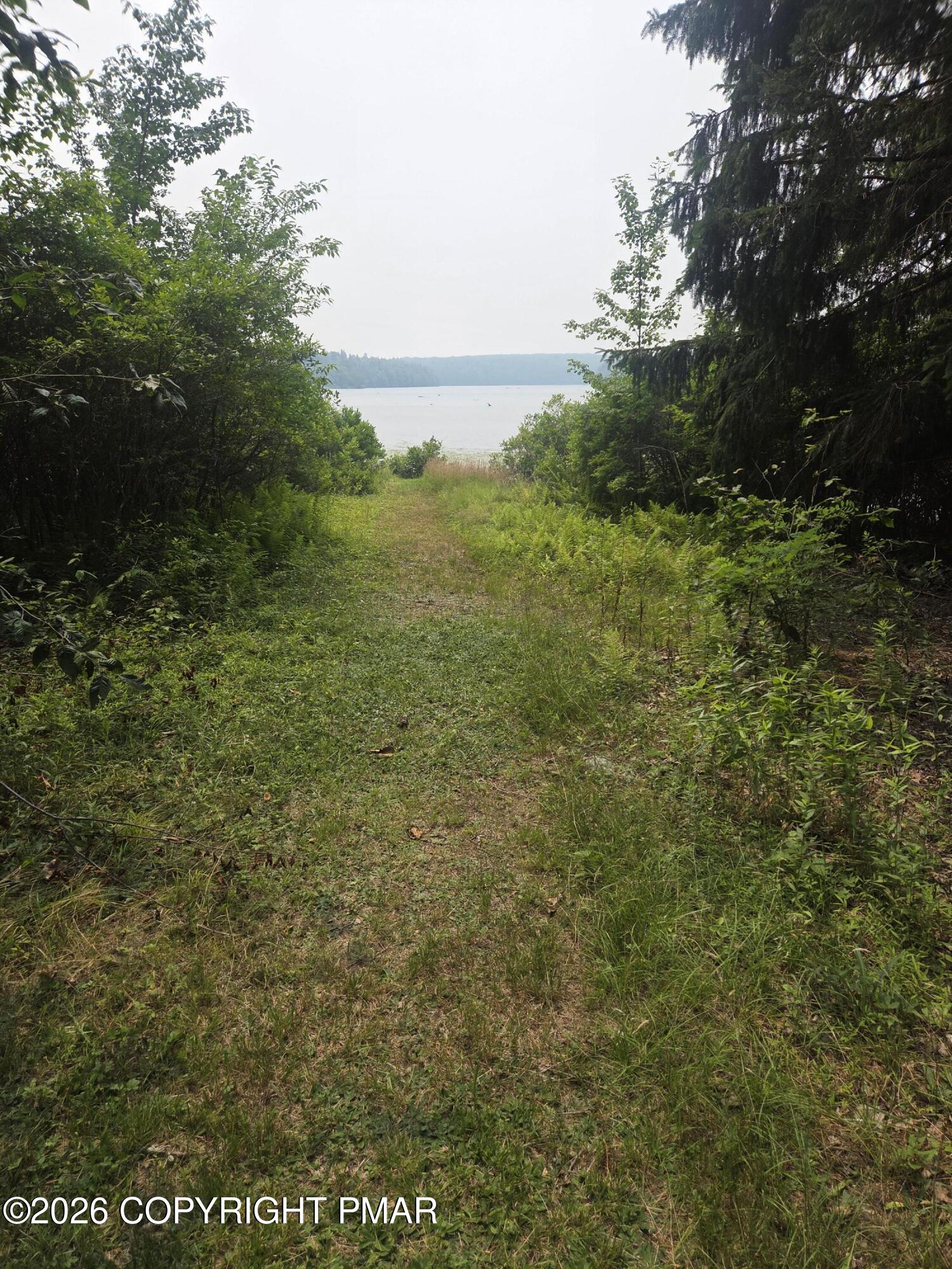 216 North Shore Drive, 19-c-410 Property Photo 4
