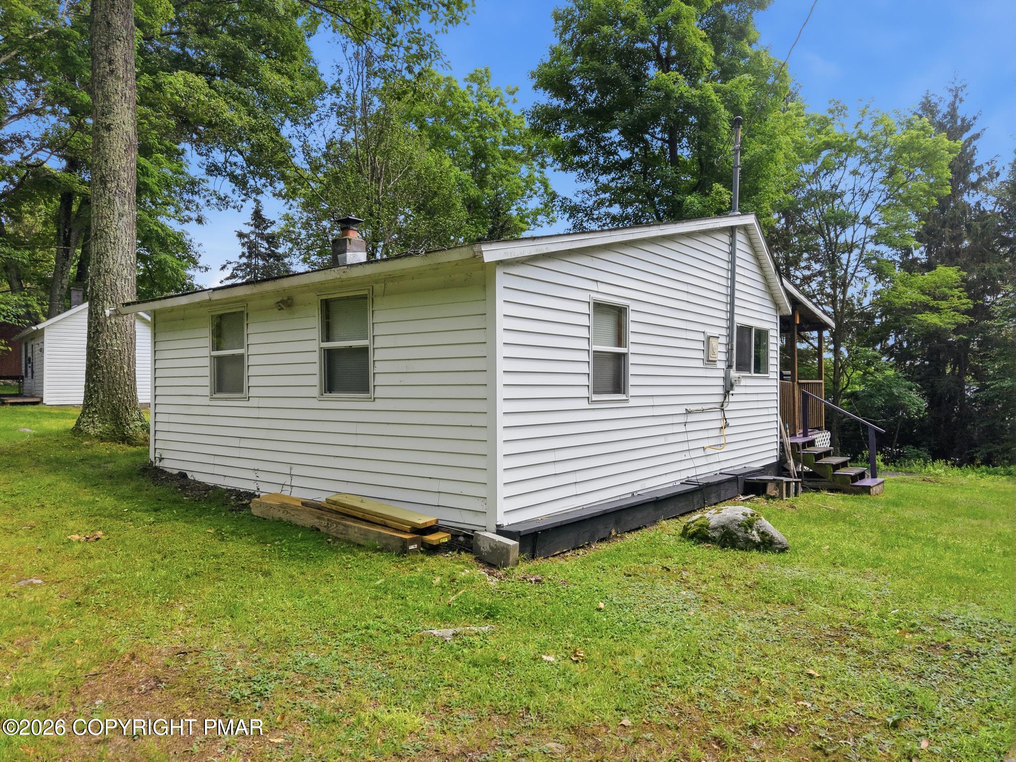 216 North Shore Drive, 19-c-410 Property Photo 5