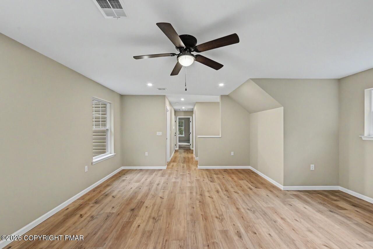 128 Gumwood Lane Property Photo 39