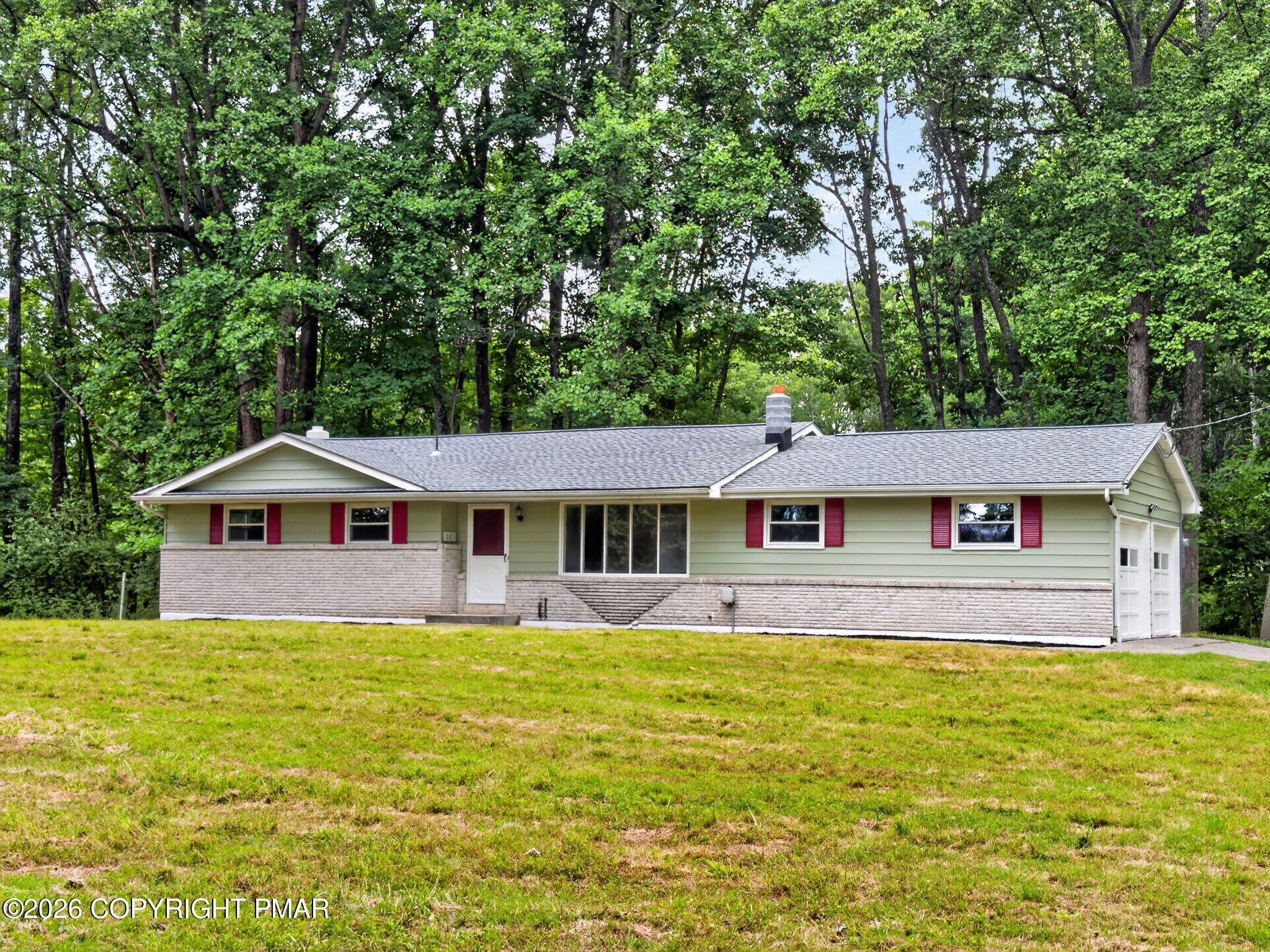203 Ruth Street Property Photo 2