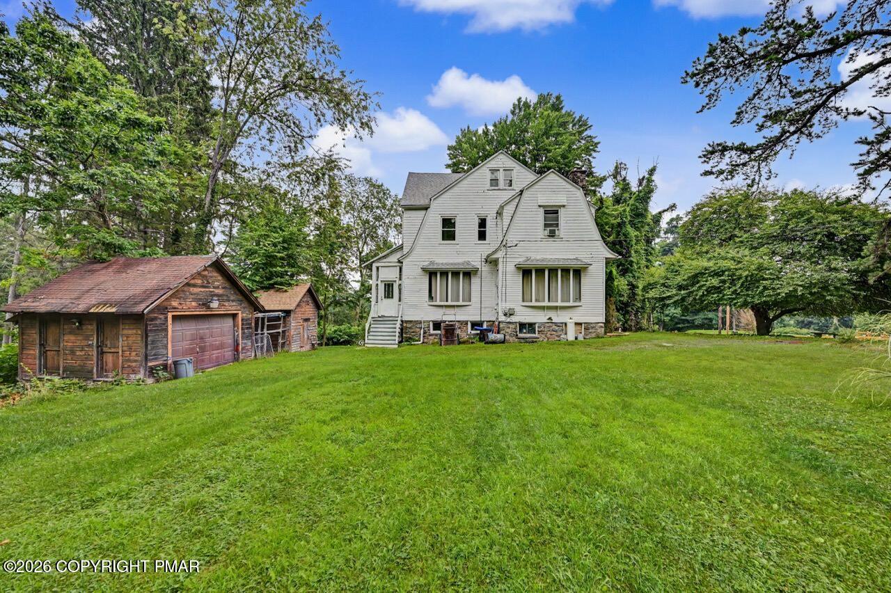 239 Meadowside Road Property Photo 4