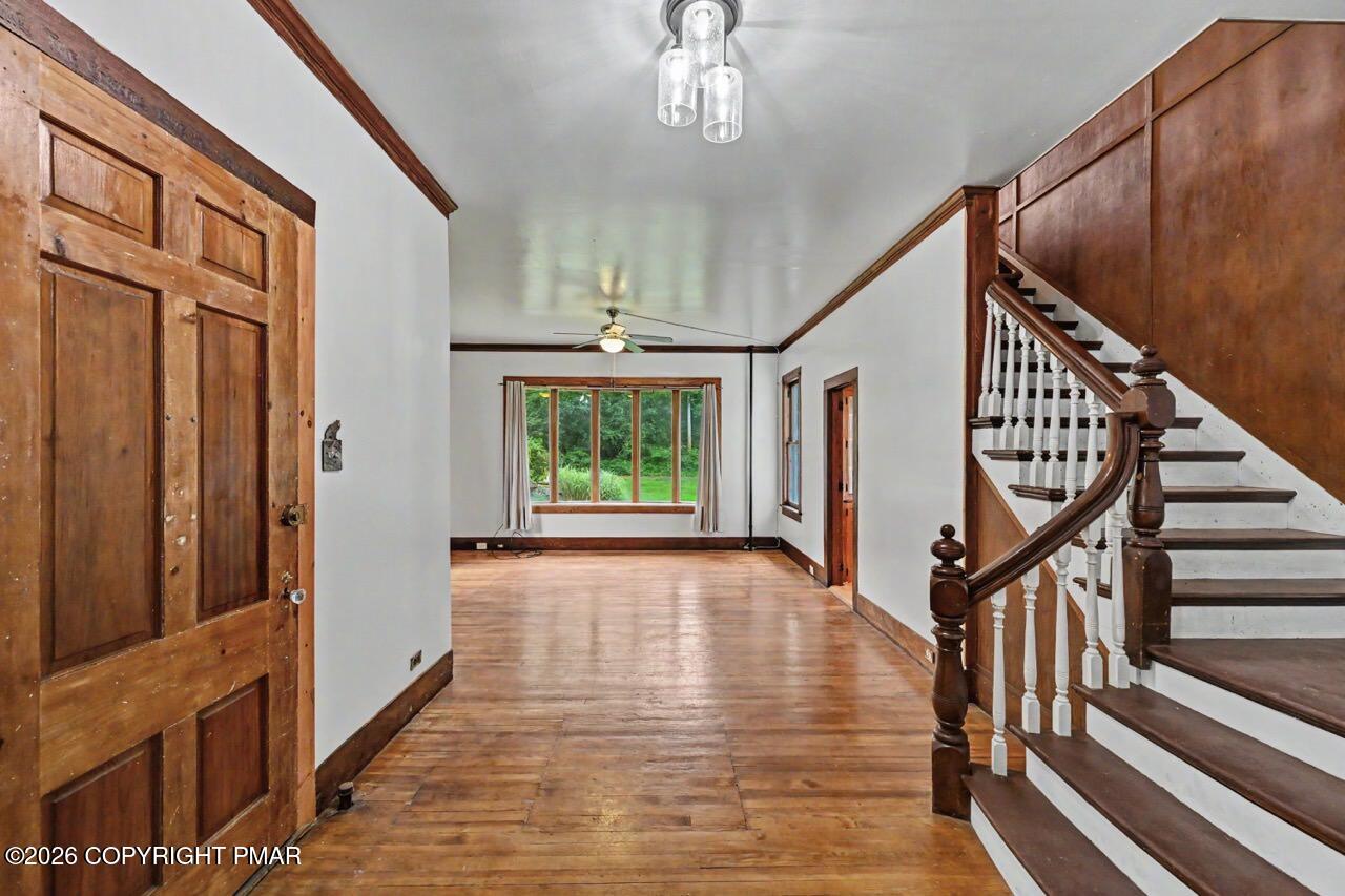 239 Meadowside Road Property Photo 10