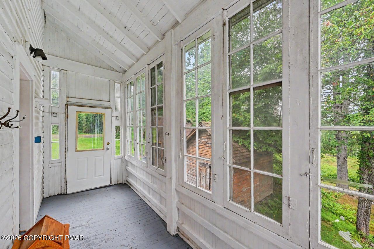 239 Meadowside Road Property Photo 20