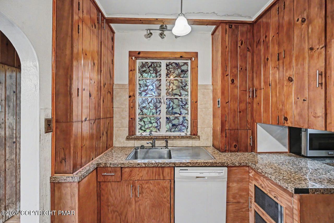 239 Meadowside Road Property Photo 22
