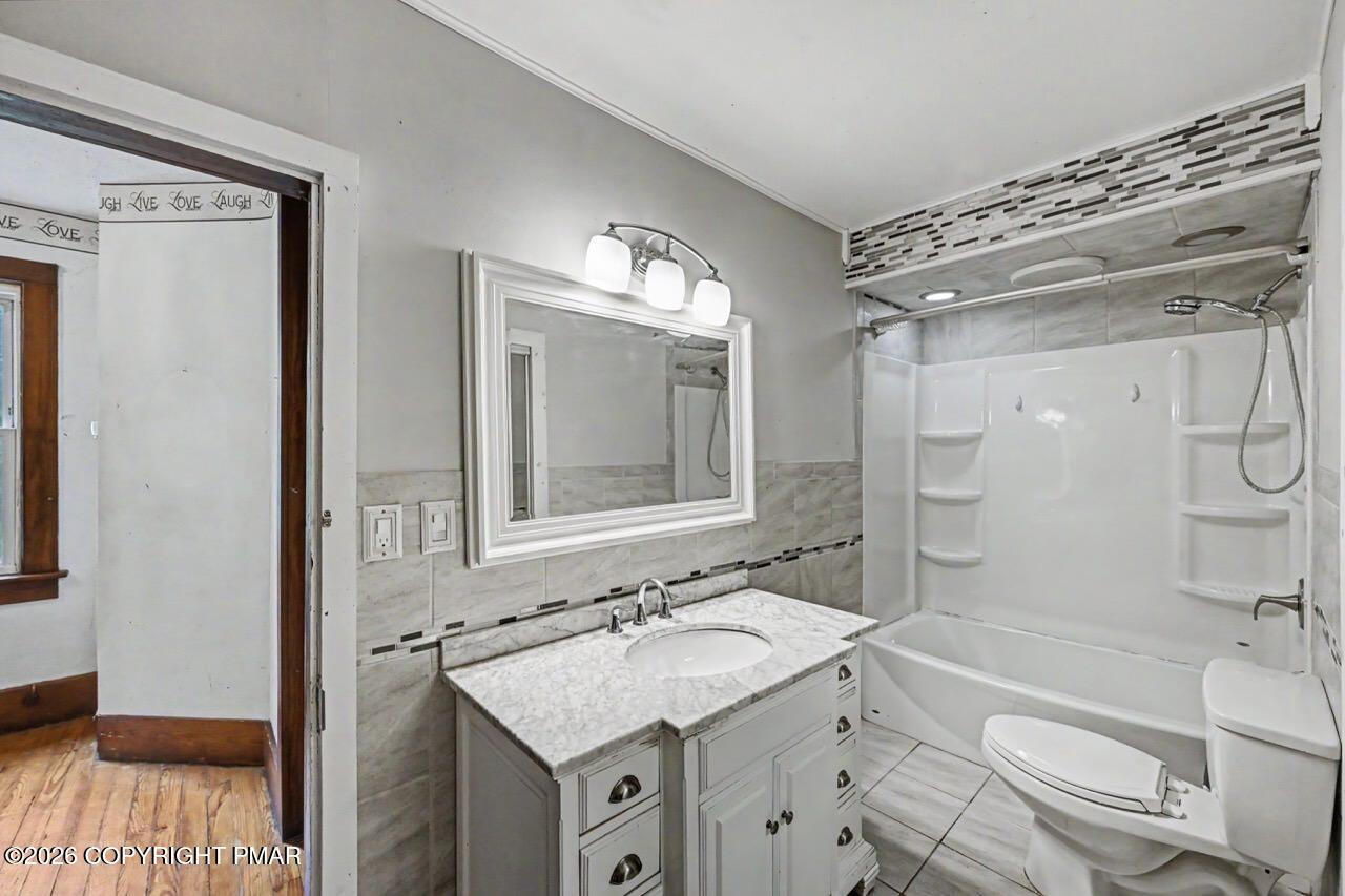 239 Meadowside Road Property Photo 47