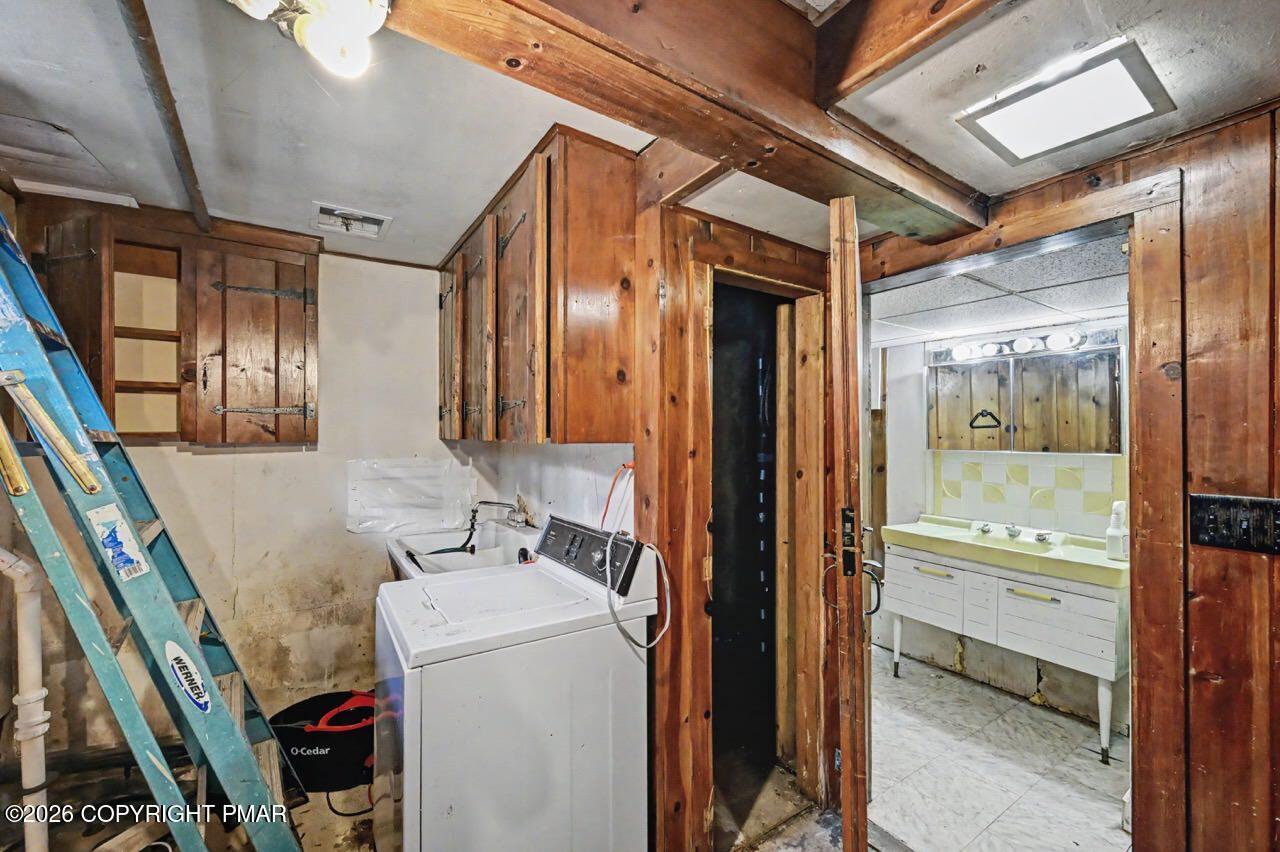 239 Meadowside Road Property Photo 53