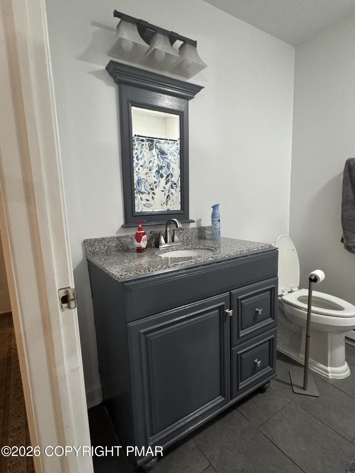 33 Seneca Road Property Photo 16