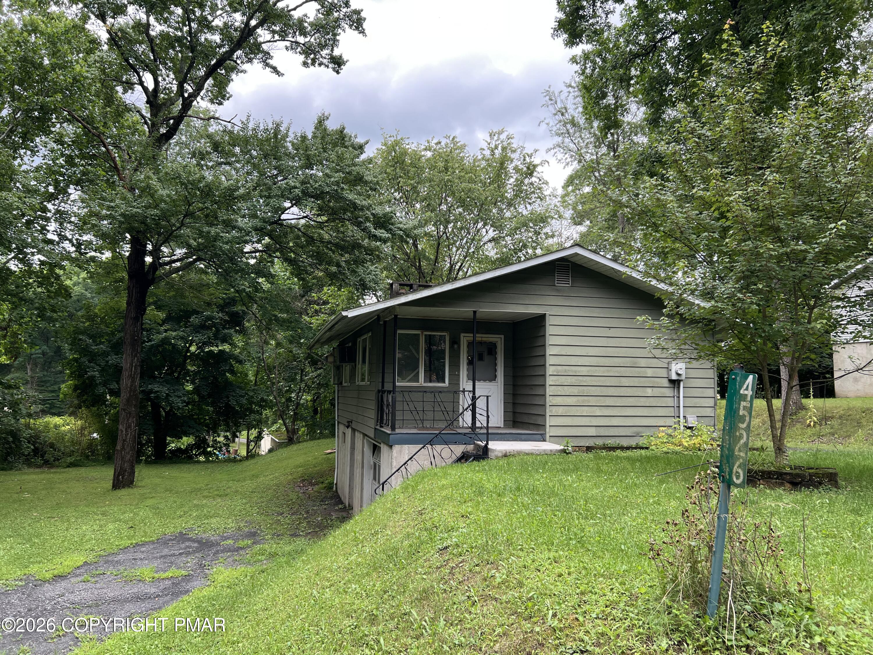 4526 Springdale Lane Property Photo 1