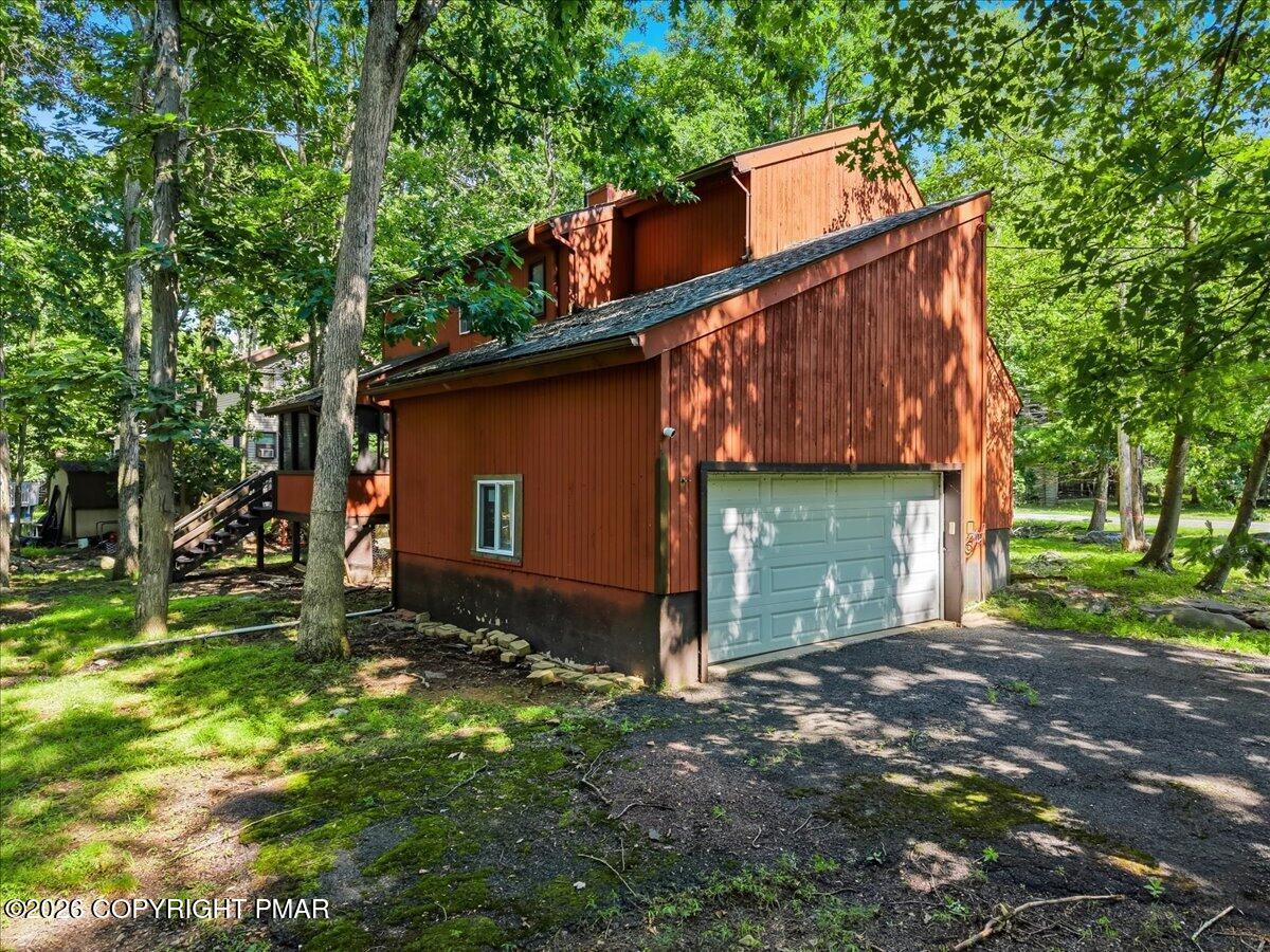 328 Fernwood Drive Property Photo 13
