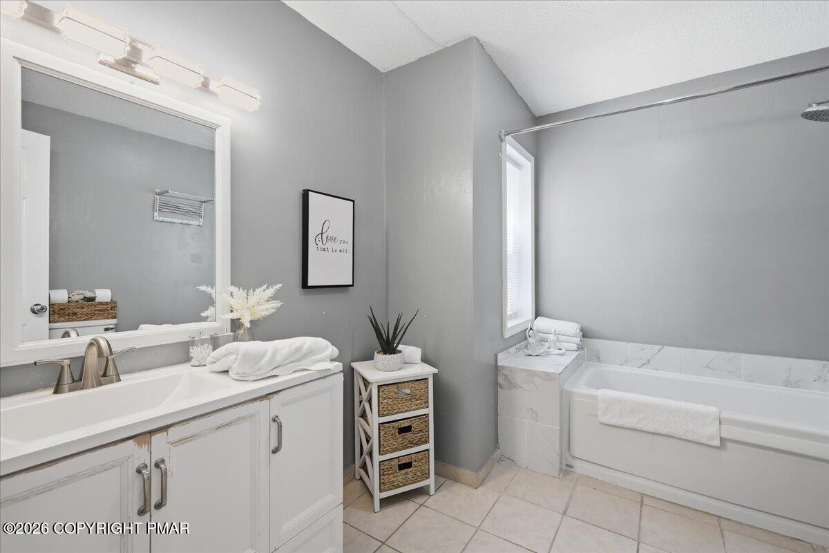328 Fernwood Drive Property Photo 43