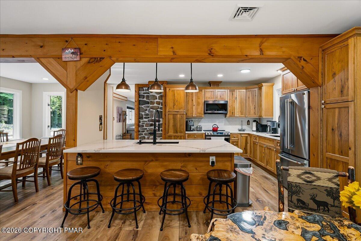 360 Babbling Brook Road Property Photo 6