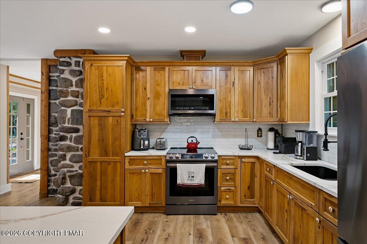 360 Babbling Brook Road Property Photo 7