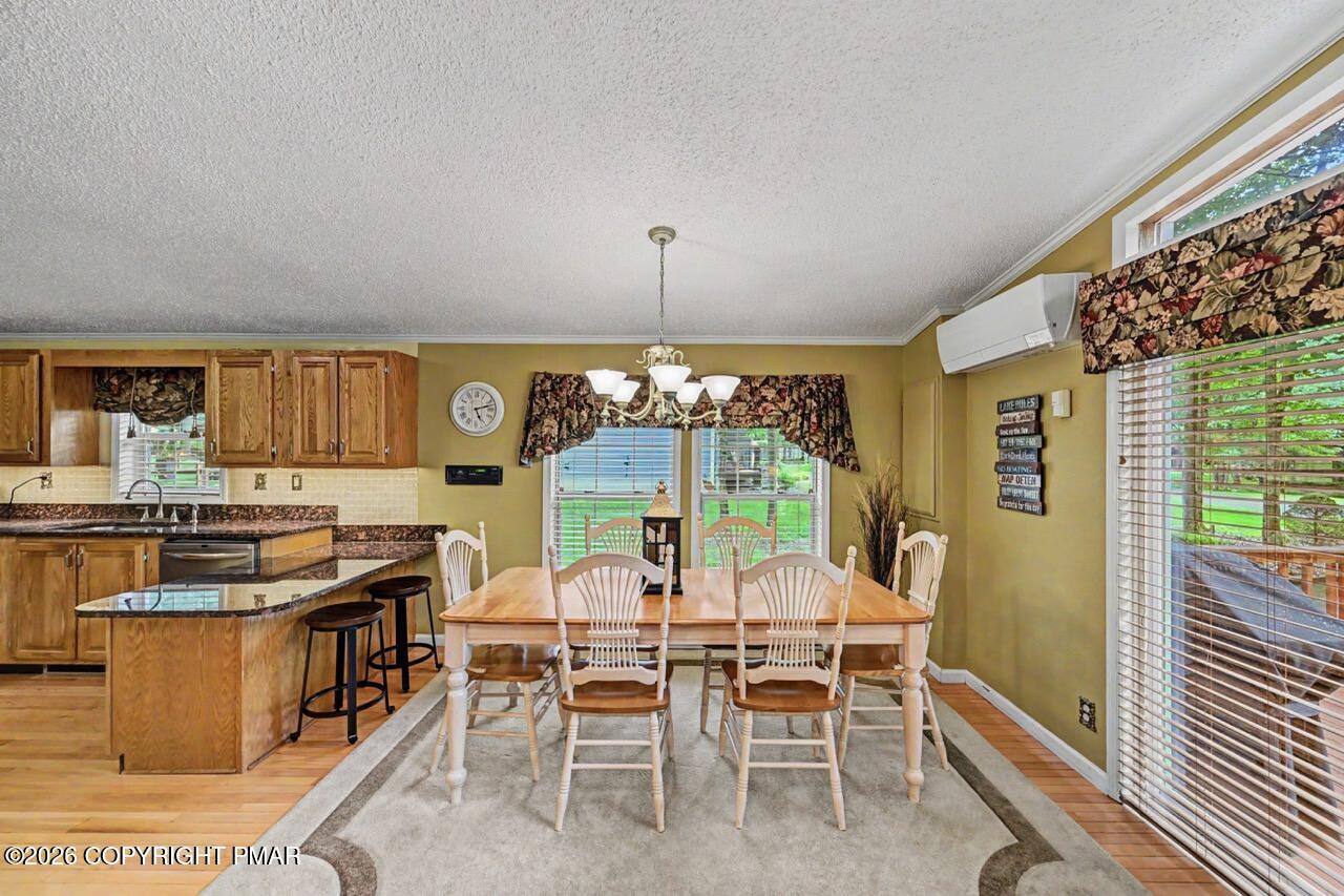 160 Ginsburg Circle Property Photo 15
