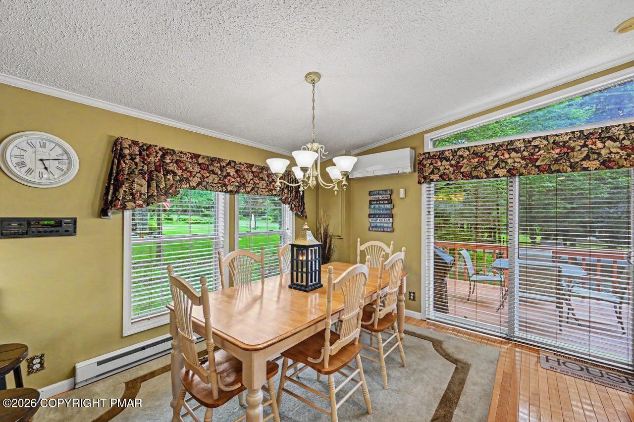 160 Ginsburg Circle Property Photo 16