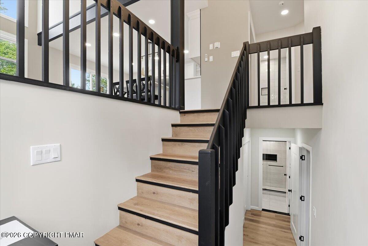5384 Vine Terrace Property Photo 5