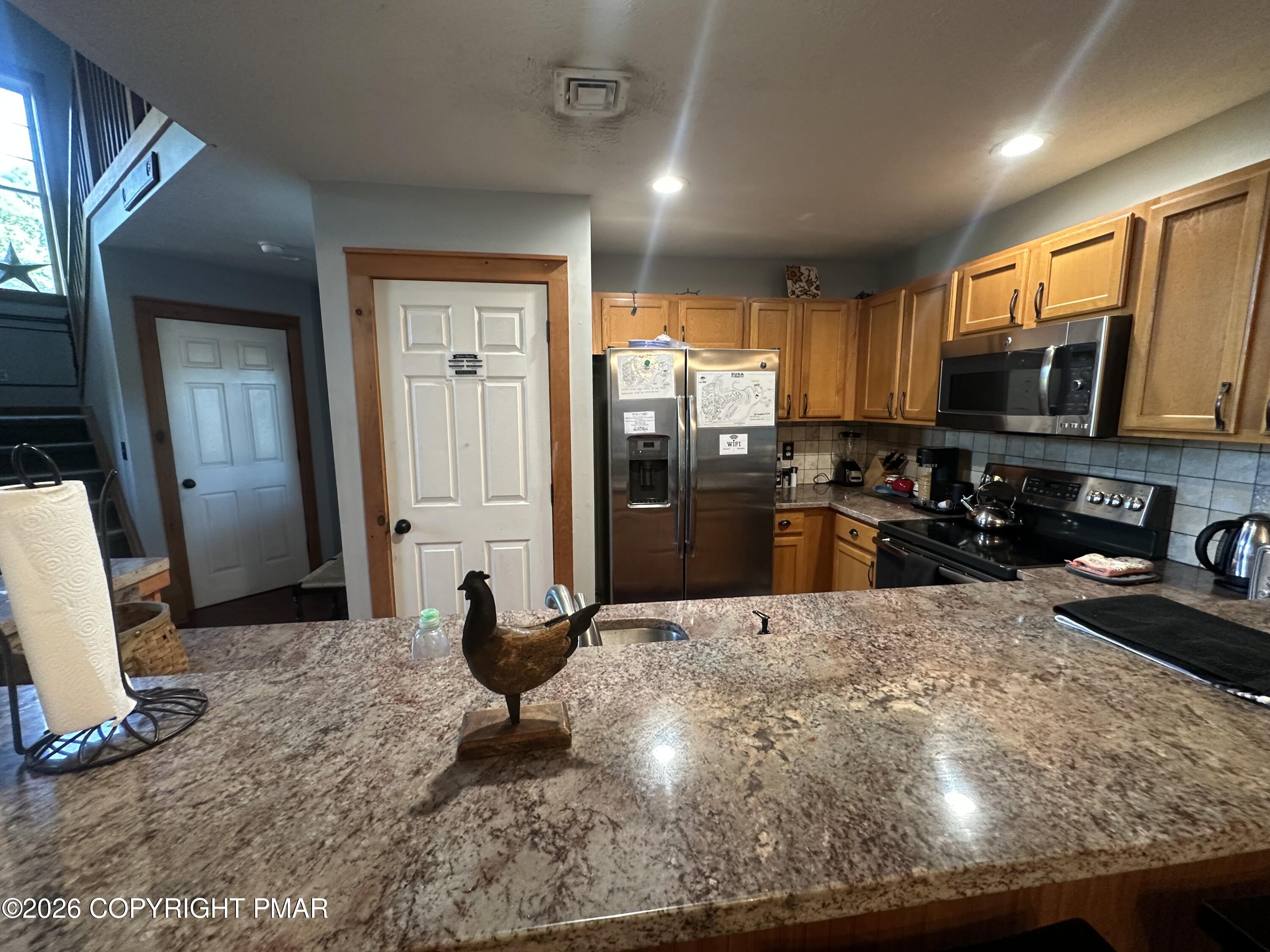 2210 Camelback Drive Property Photo 8