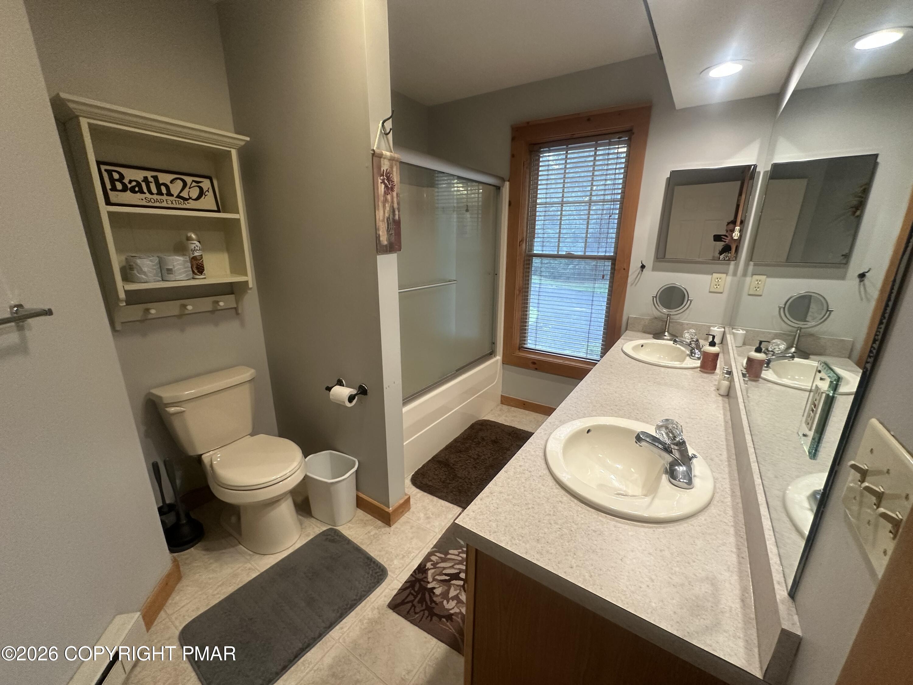 2210 Camelback Drive Property Photo 12