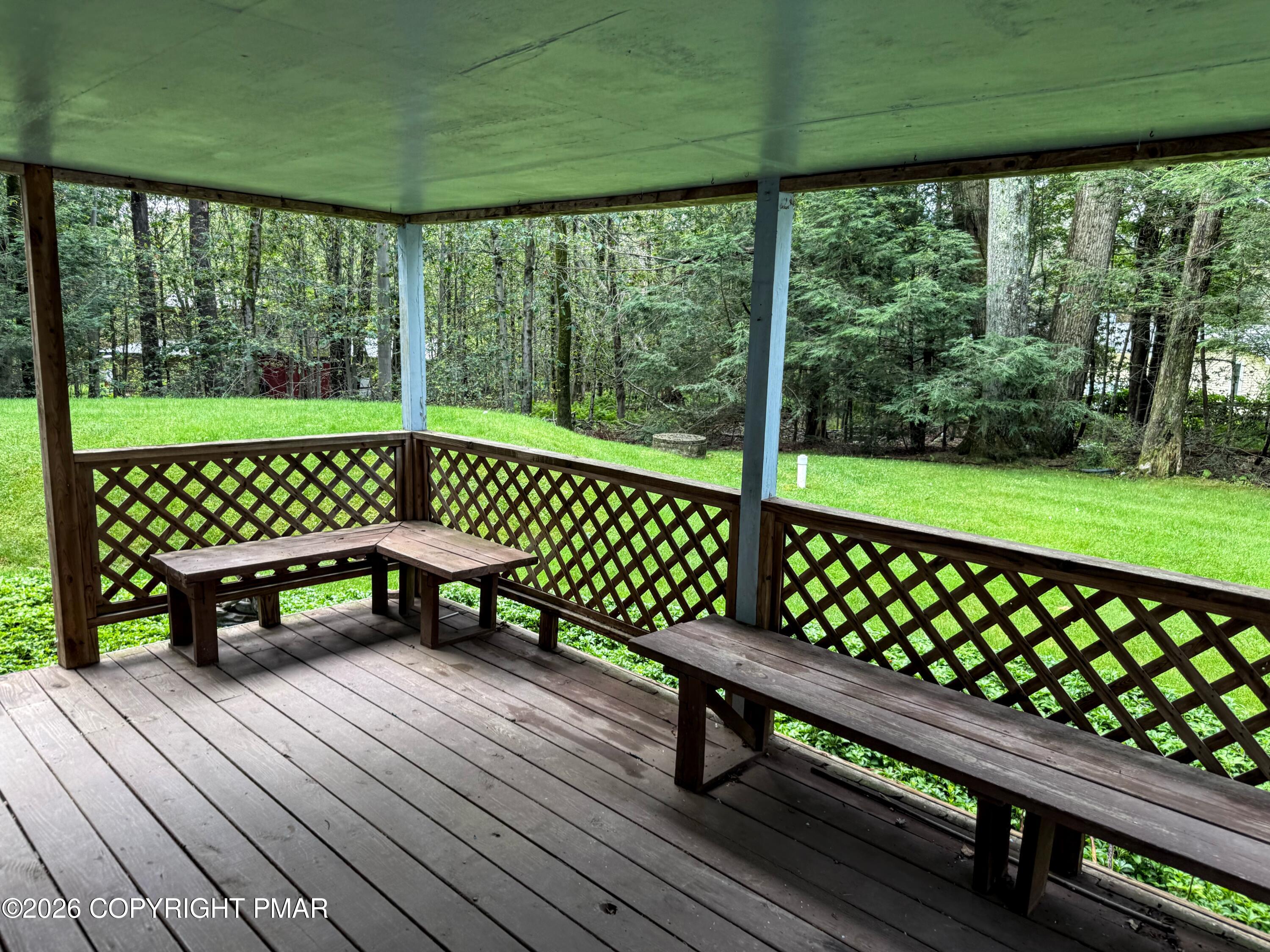 304 Leaf Street Property Photo 14