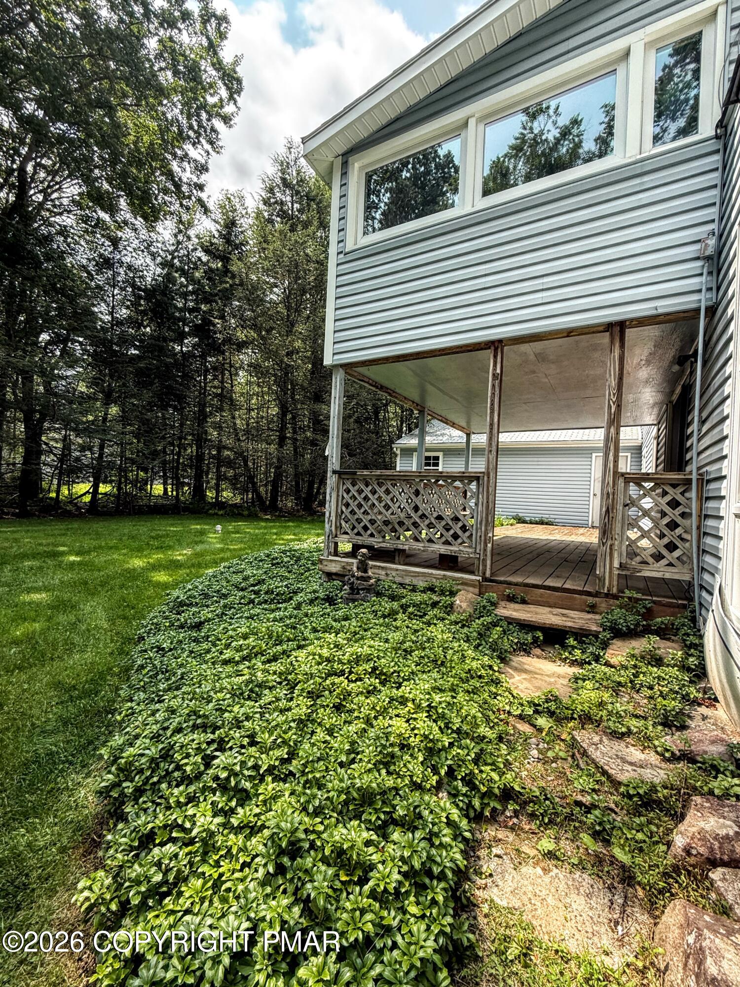 304 Leaf Street Property Photo 15